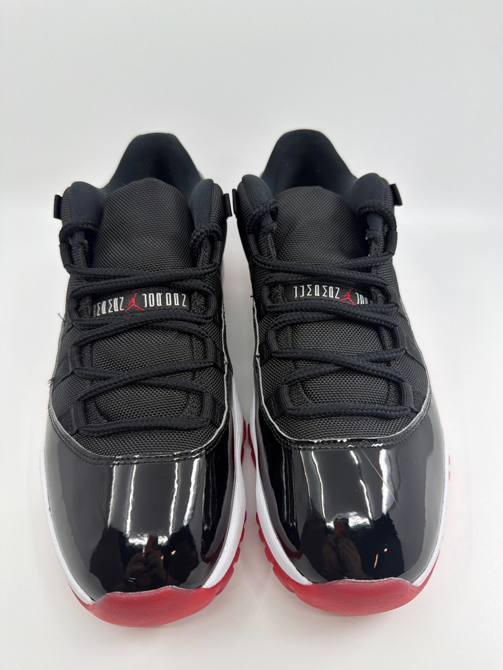 *USED* AJ 11 LOW - BRED (2025)