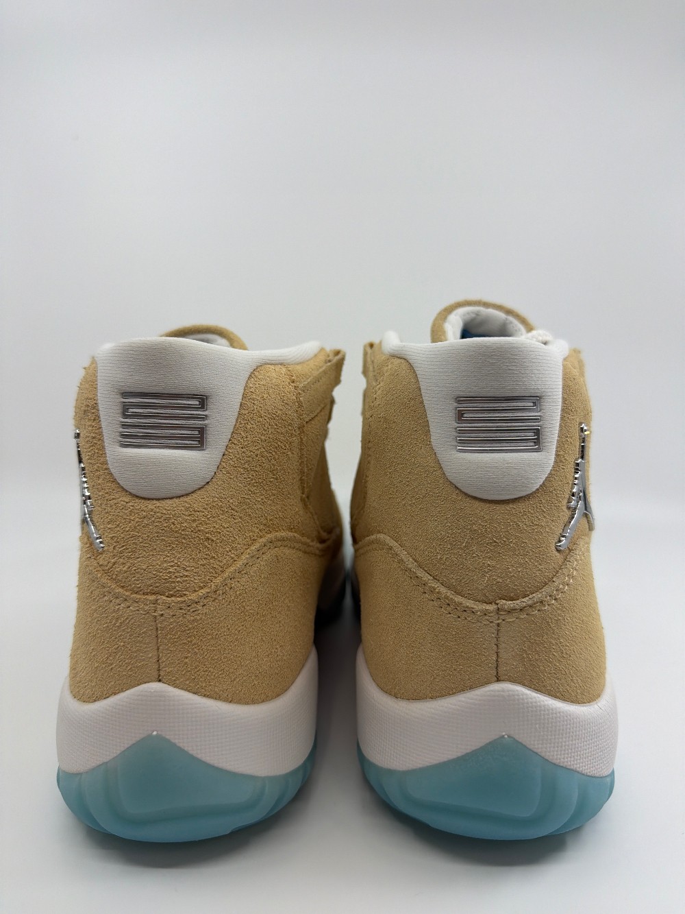 AJ 11 - H-TOWN