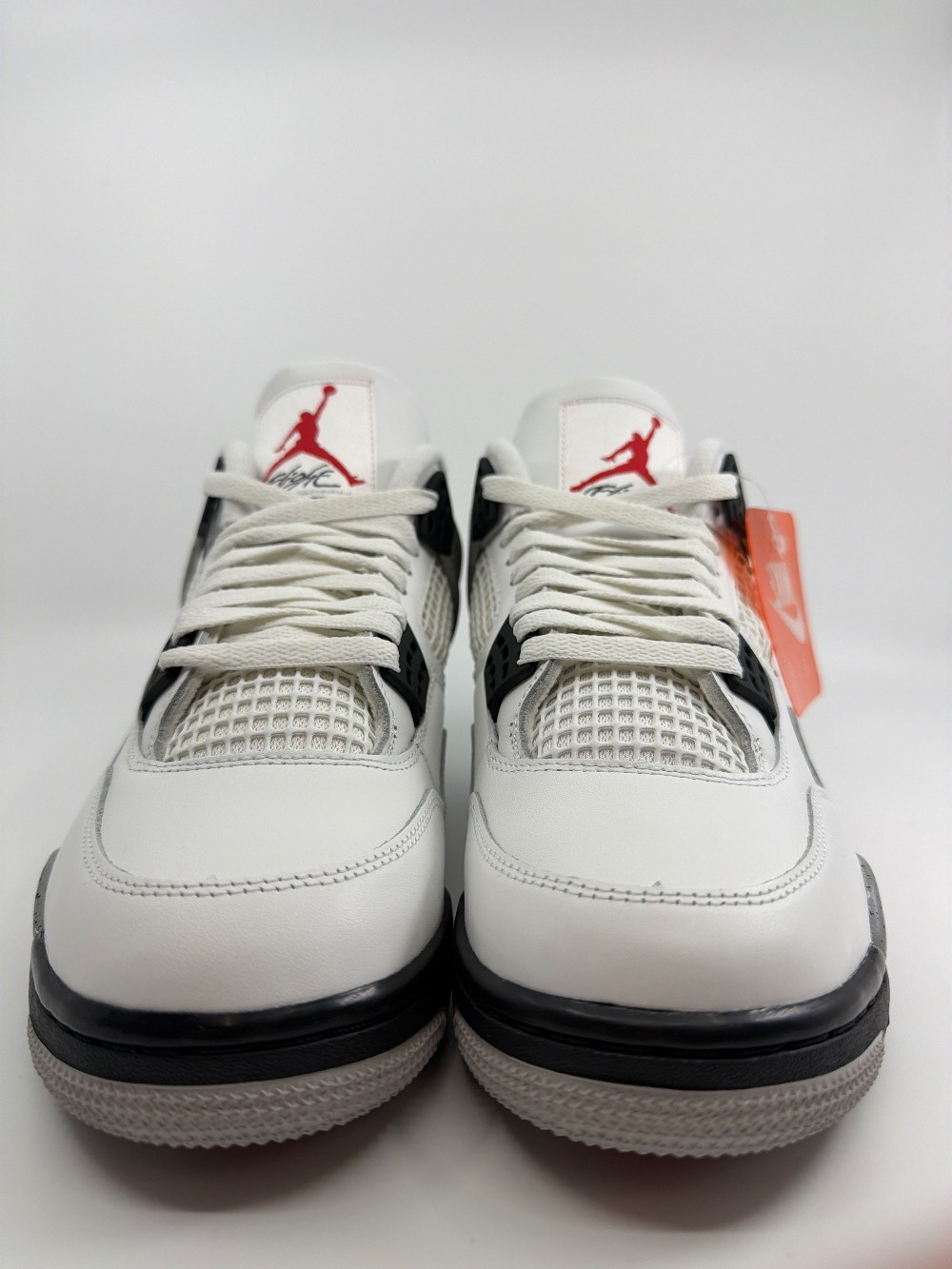 AJ 4 - WHITE CEMENT (2025)