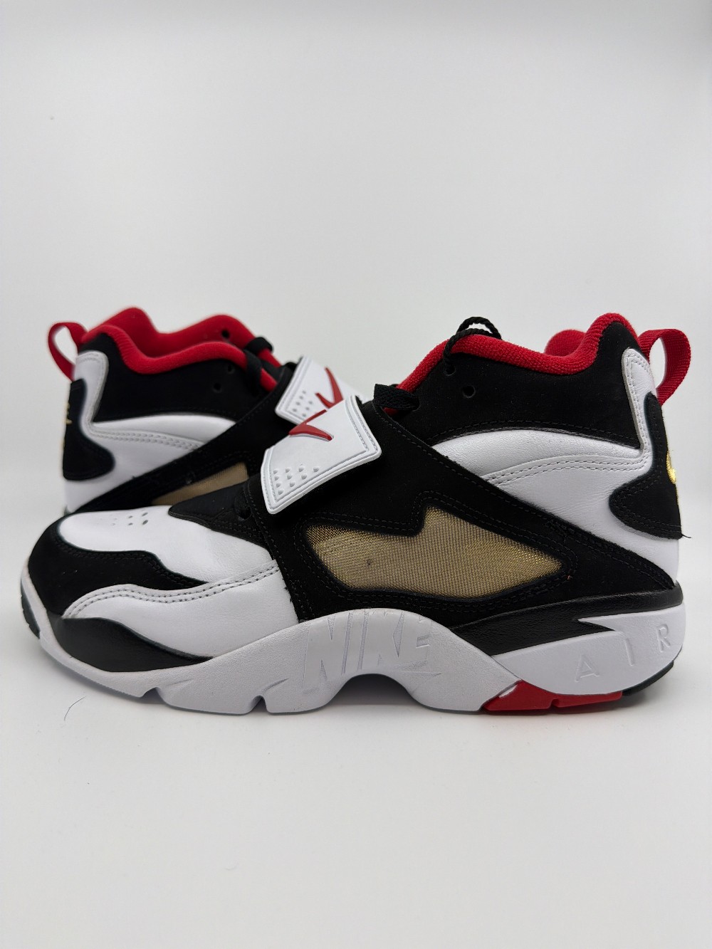 *NO BOX* NIKE AIR DIAMOND TURF - 49ERS (2025)