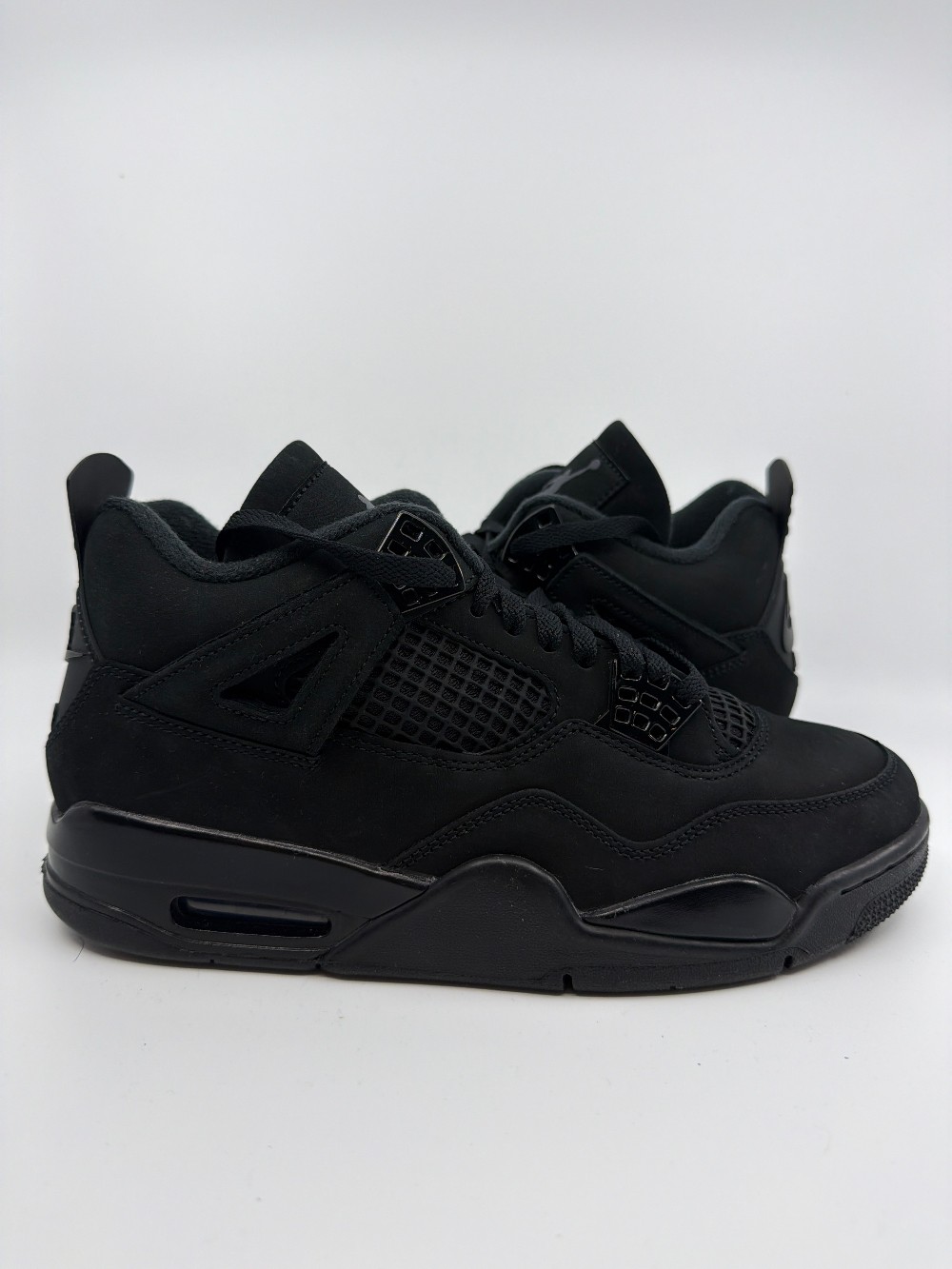 *USED/NO BOX* AJ 4 - BLACK CAT (2025)