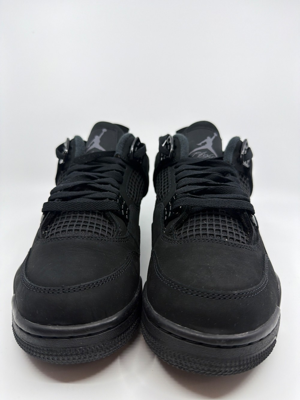 *USED/NO BOX* AJ 4 - BLACK CAT (2025)