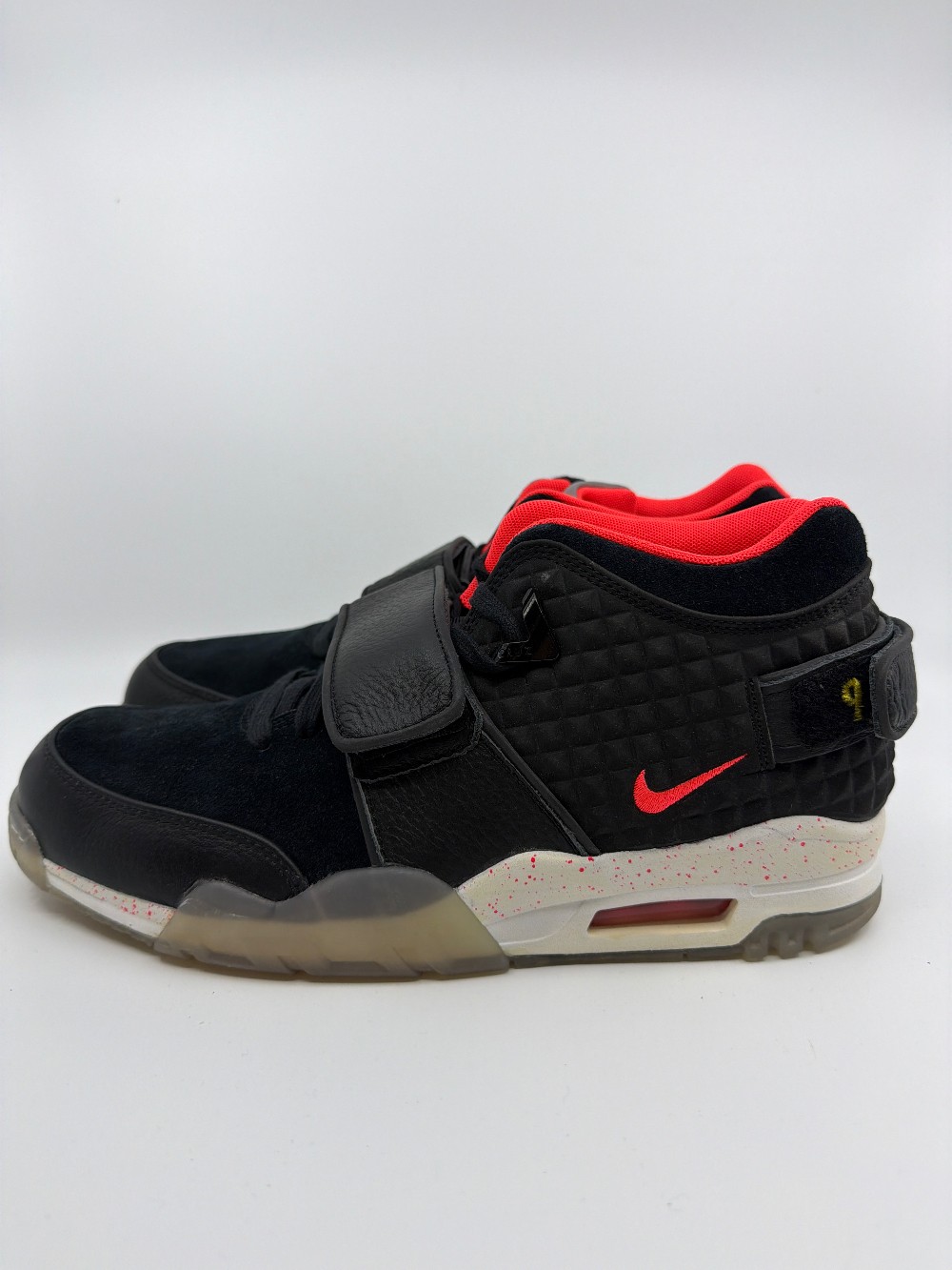 NIKE AIR CRUZ - BLACK CRIMSON