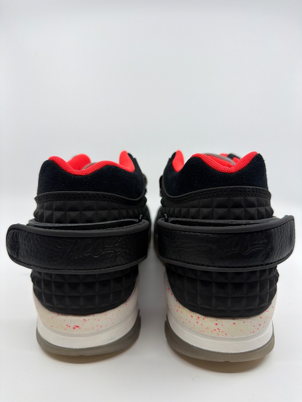 NIKE AIR CRUZ - BLACK CRIMSON