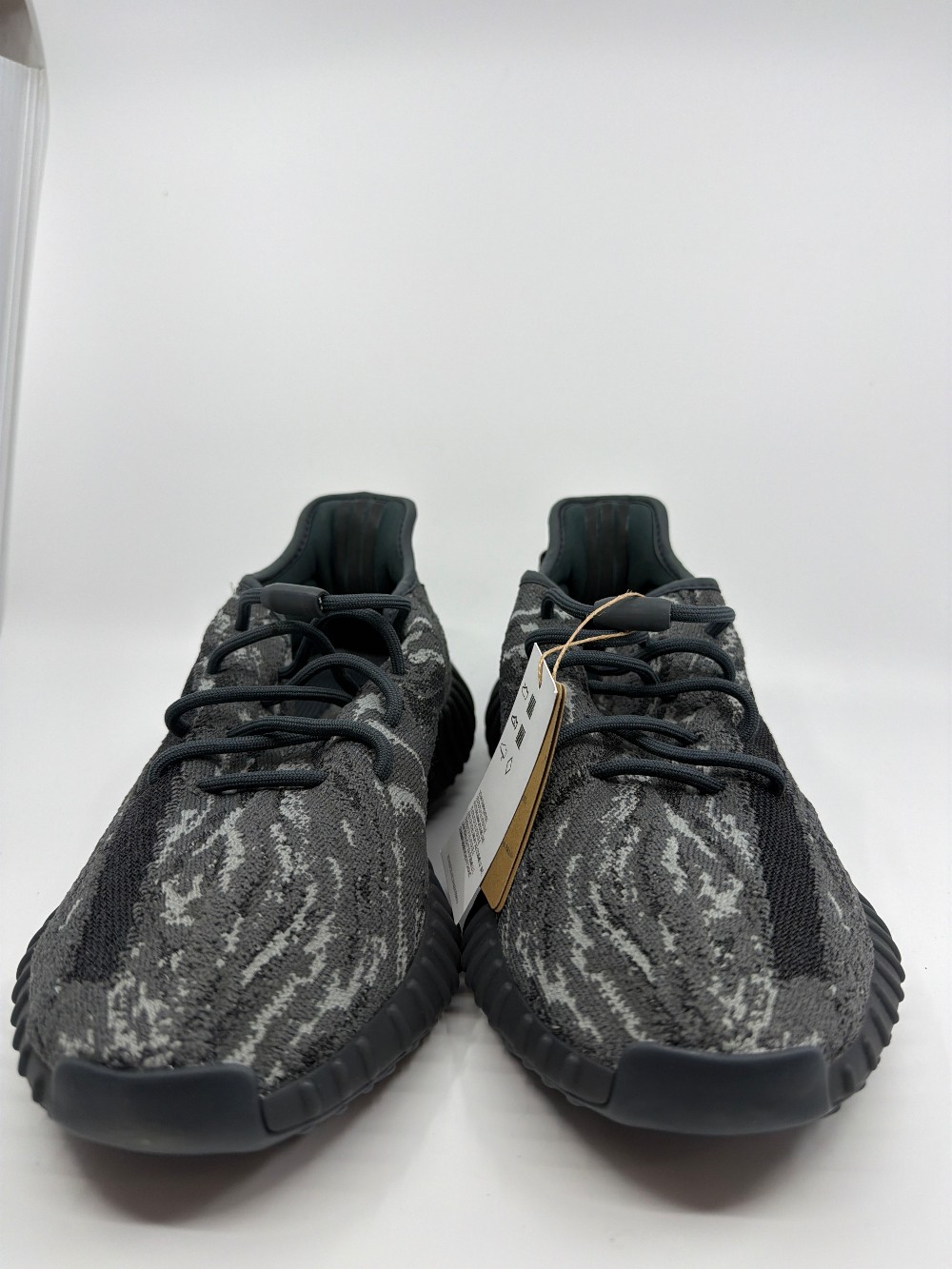 YEEZY 350 BOOST V2 - MX DARK SALT