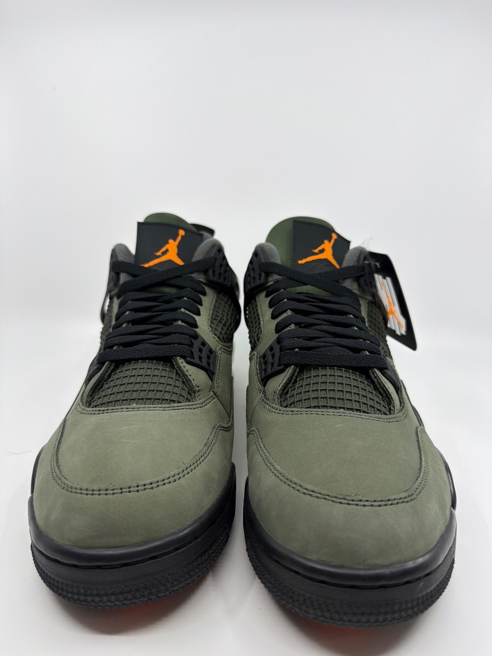AJ 4 - UNDEFEATED (2025)