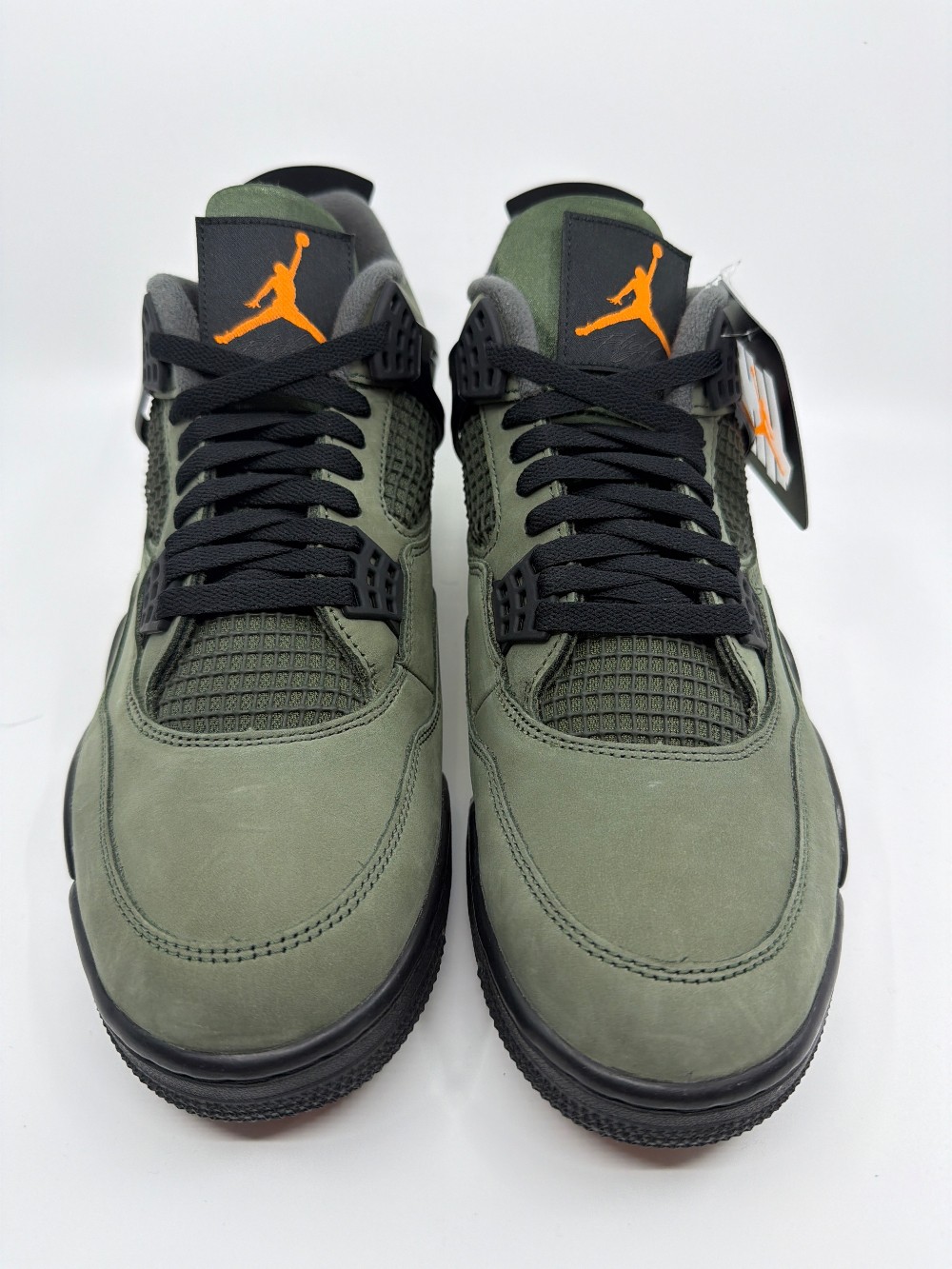 AJ 4 - UNDEFEATED (2025)