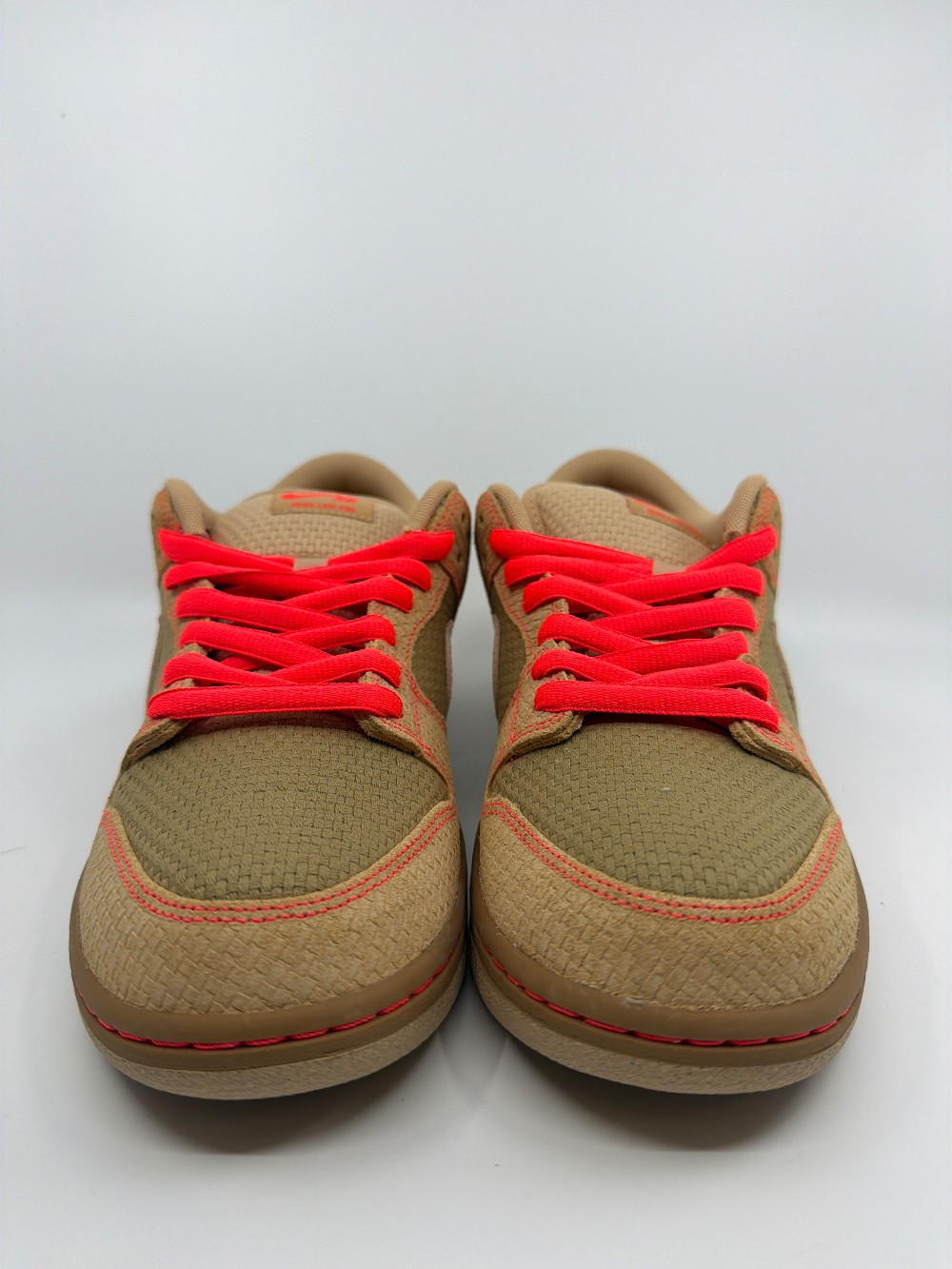 NIKE SB DUNK LOW - SOM TUM