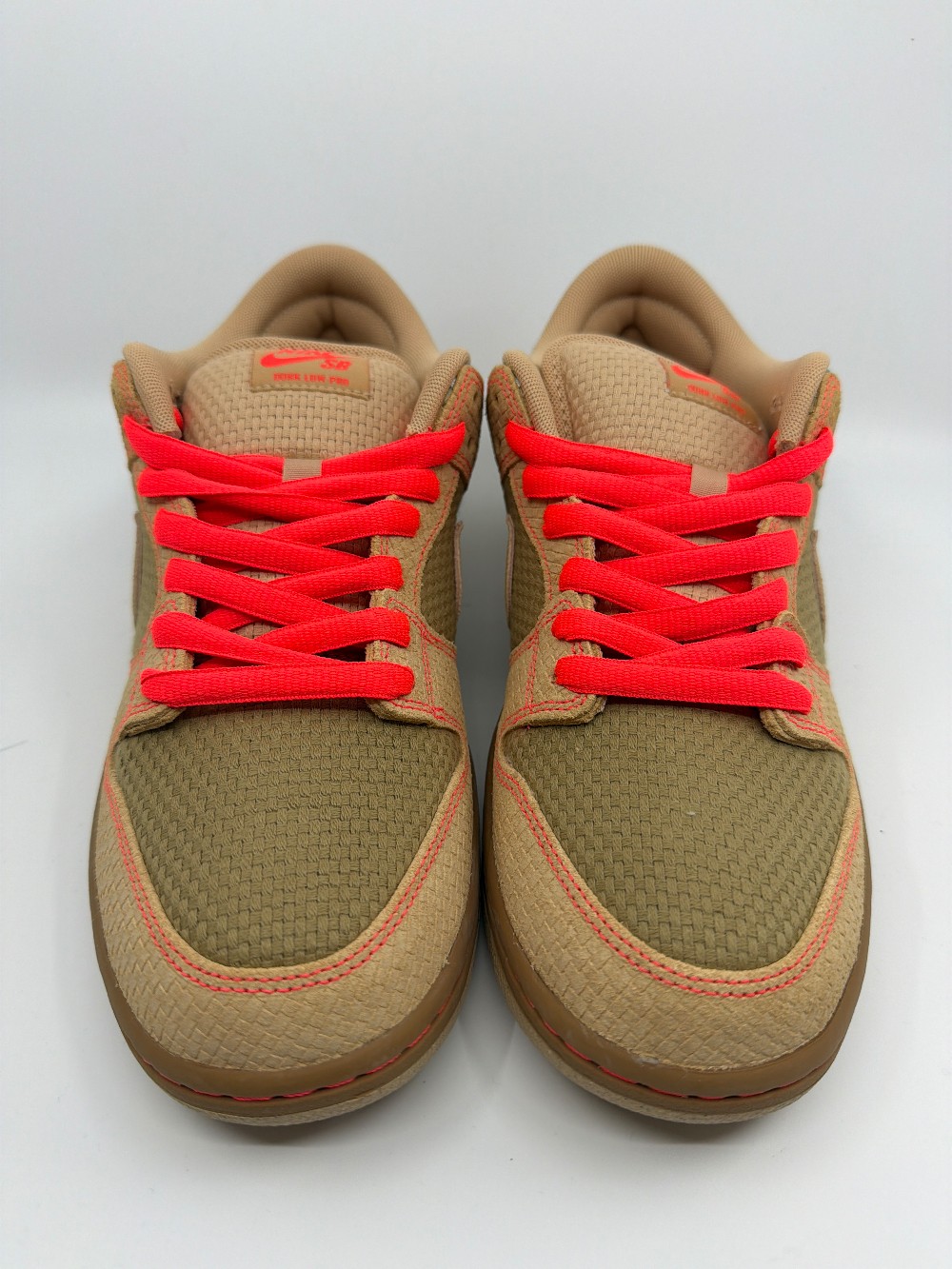 NIKE SB DUNK LOW - SOM TUM