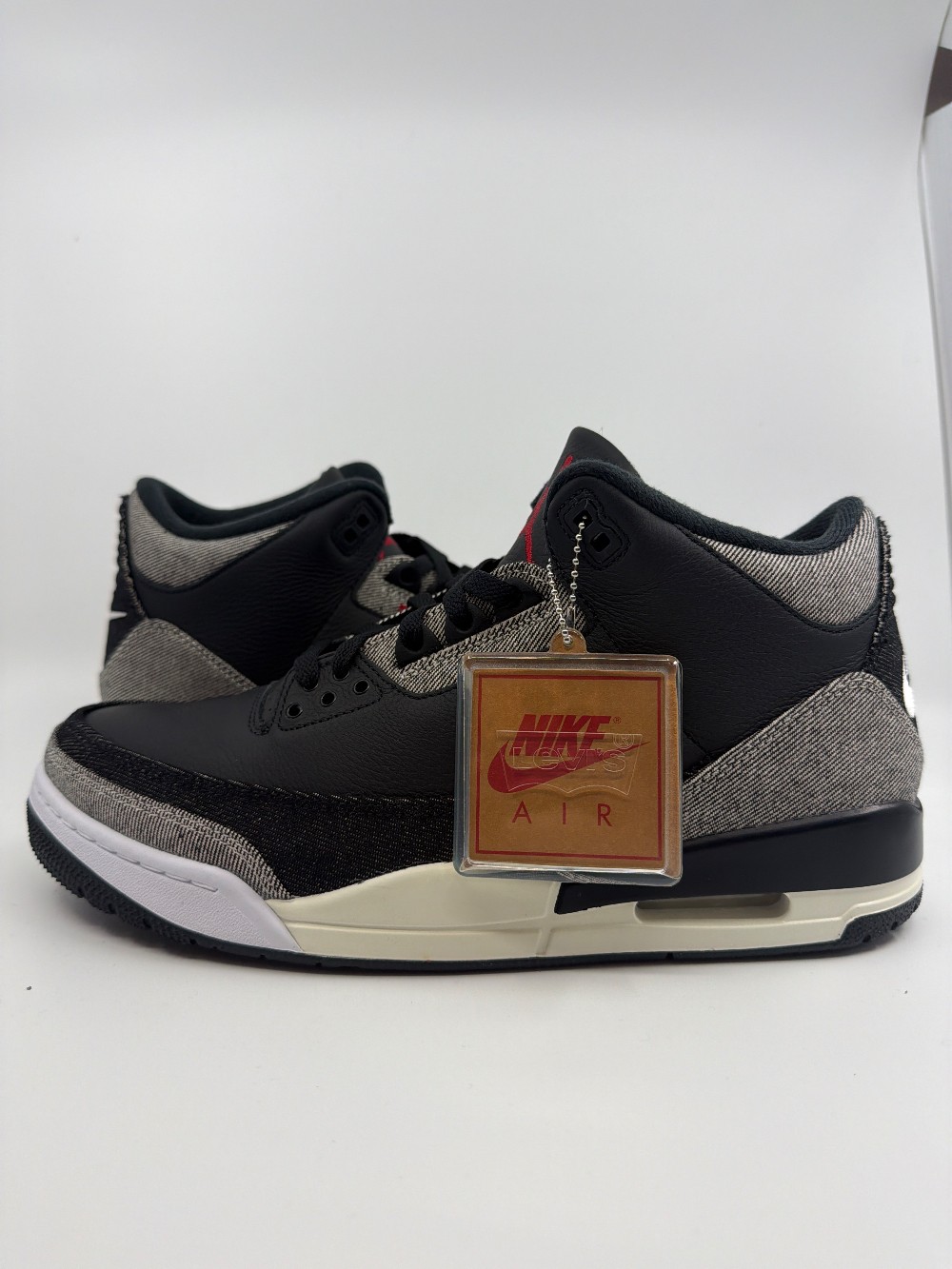 *USED* AJ 3 X LEVIS - BLACK