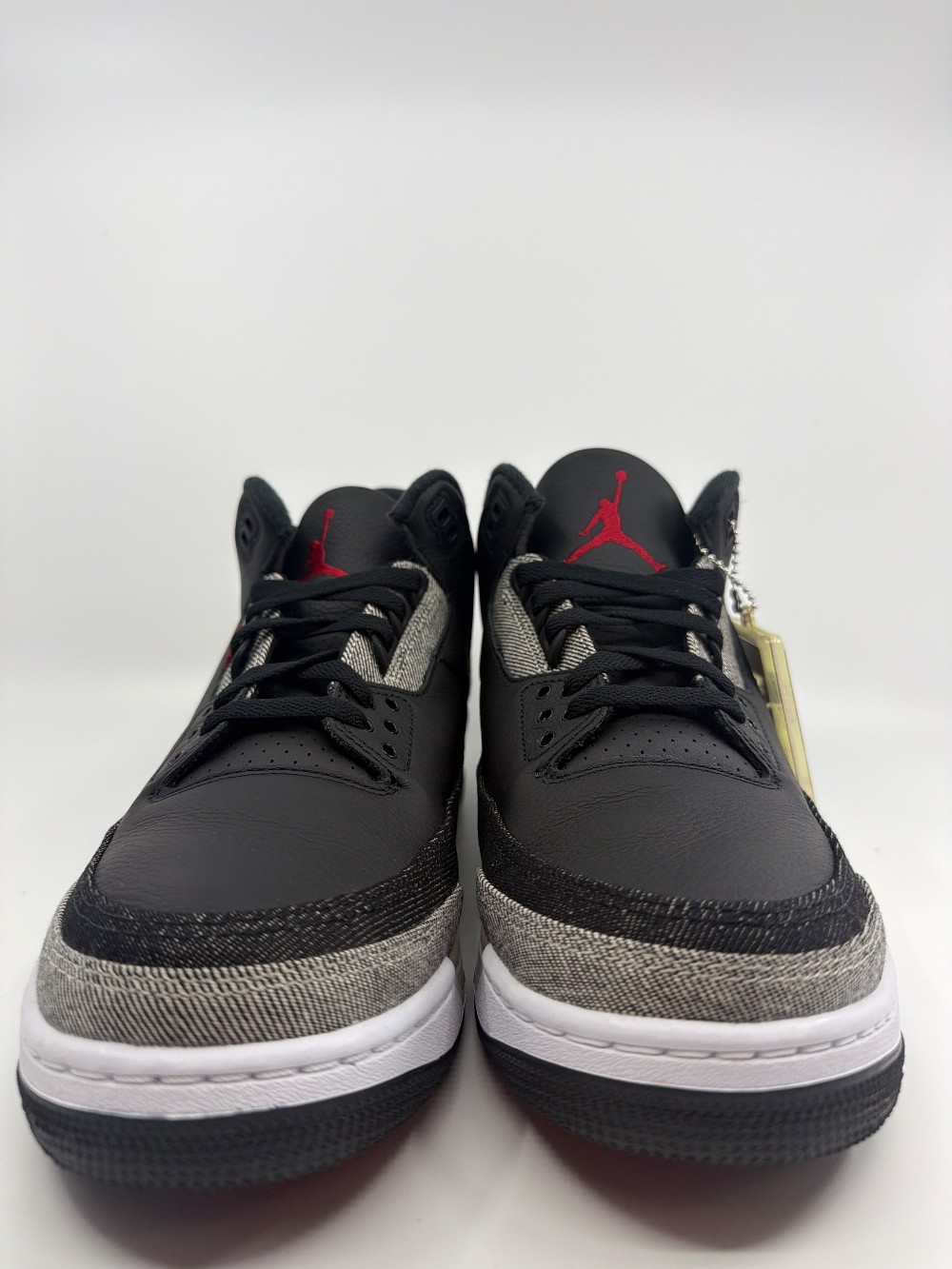 *USED* AJ 3 X LEVIS - BLACK