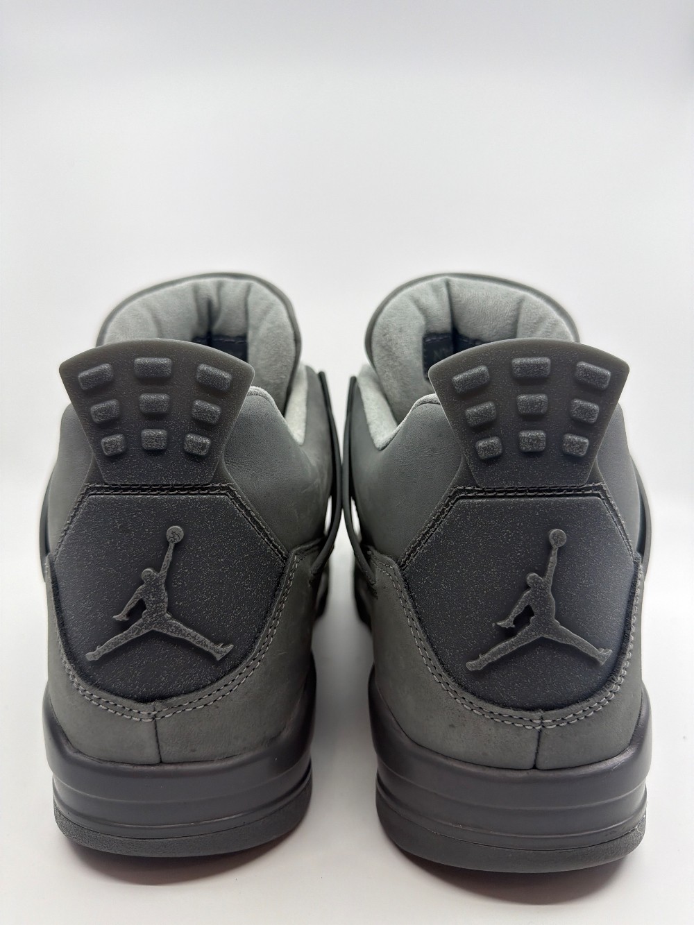 *USED* AJ 4 SE - PARIS OLYMPICS WET CEMENT