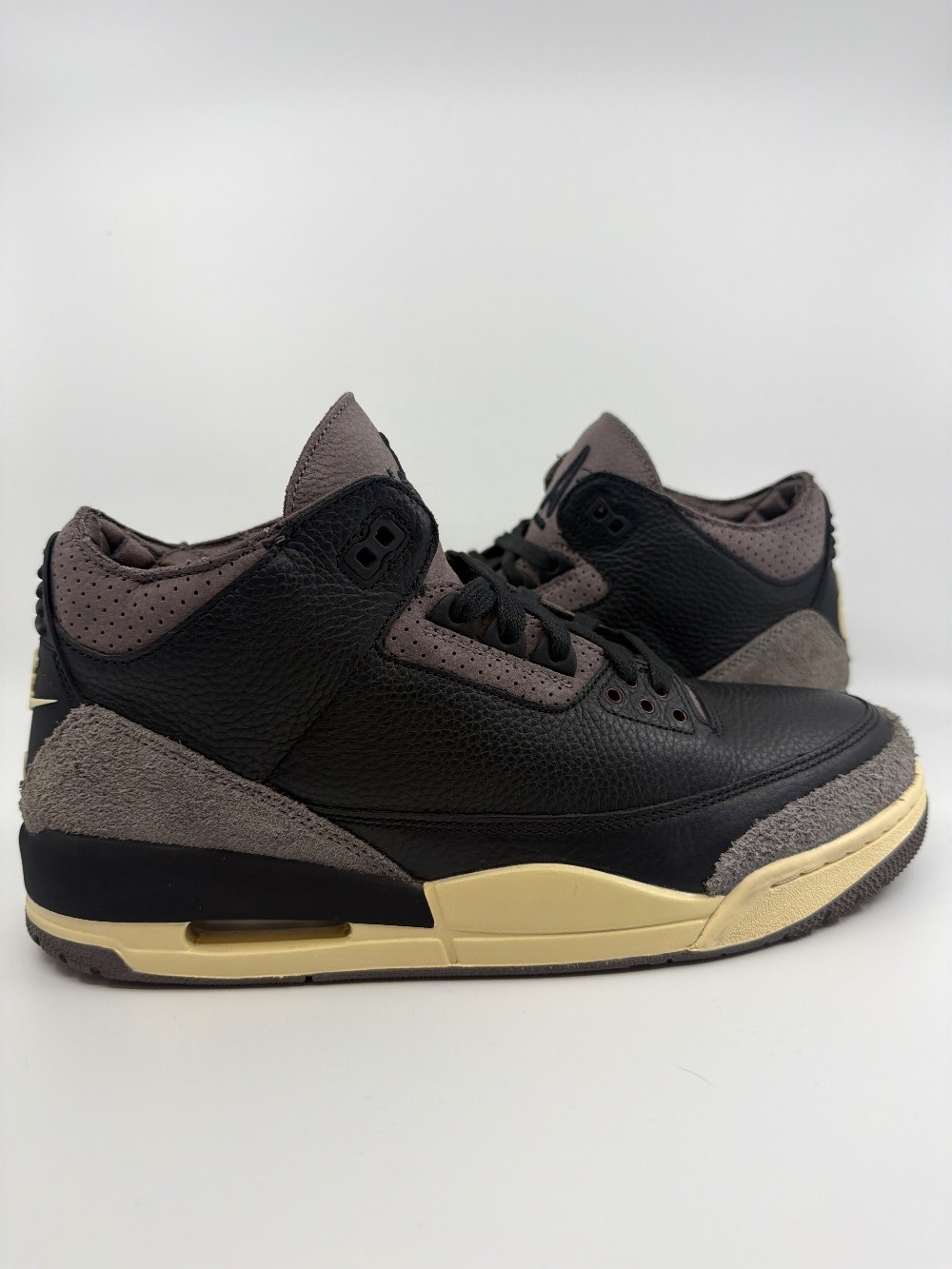 *USED* AJ 3 X A MA MANIERE (W) - WHILE YOU WERE SLEEPING