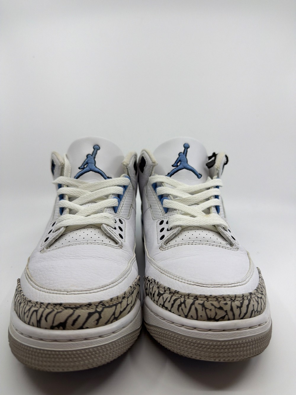 *USED* AJ 3 - UNC