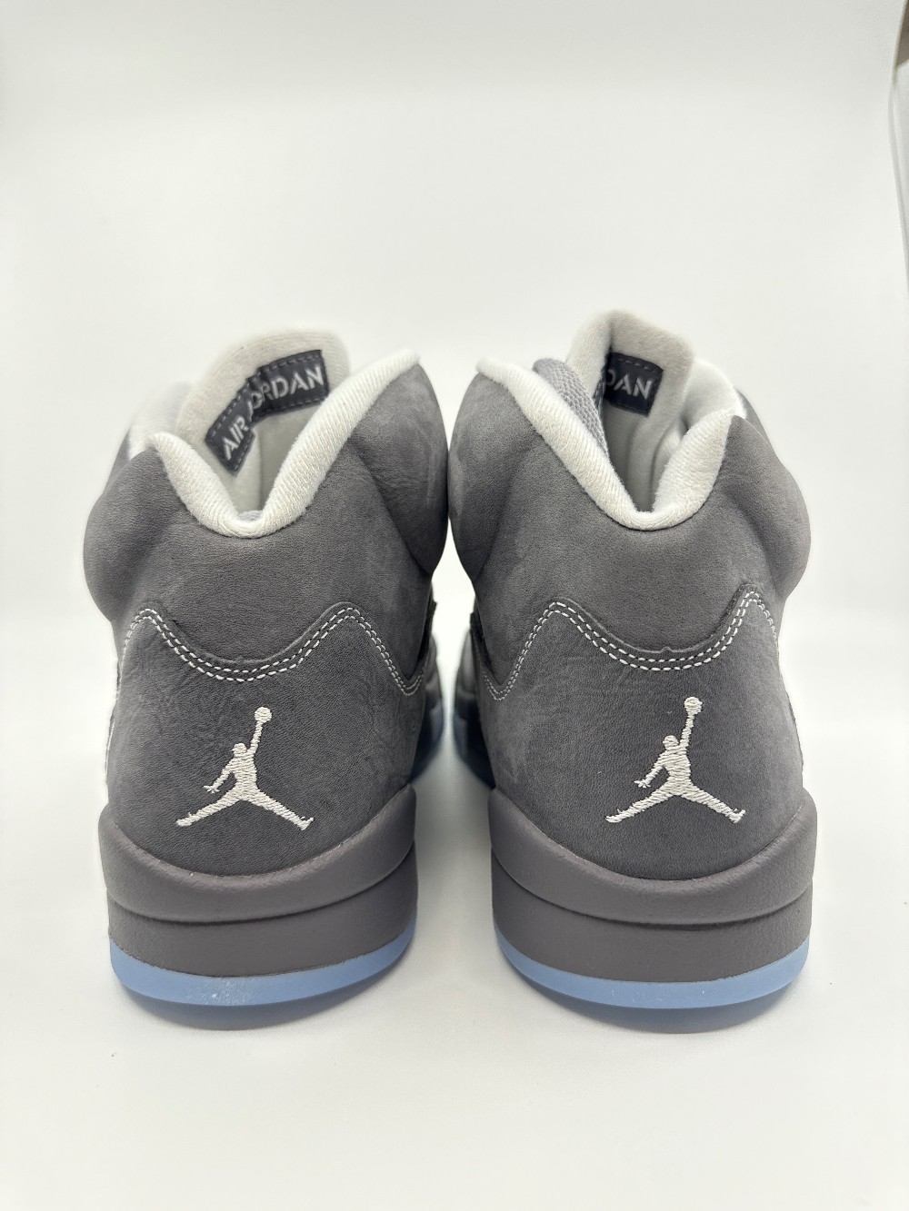 AJ 5 - WOLF GREY (2025)