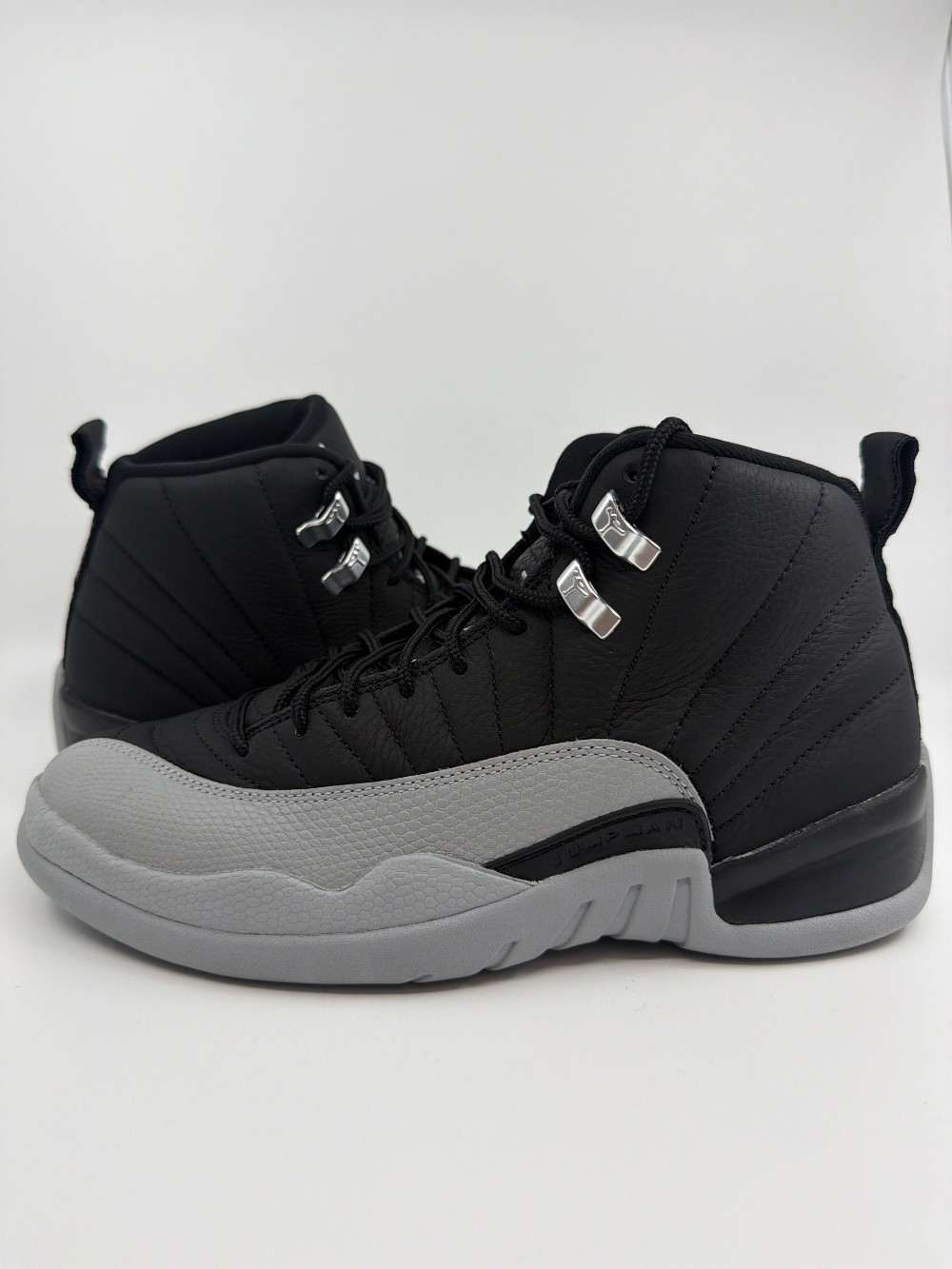 *USED* AJ 12 - BARONS