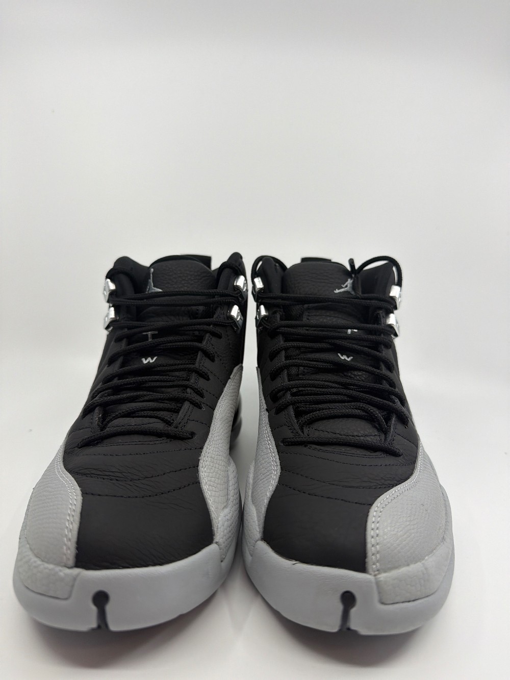 *USED* AJ 12 - BARONS