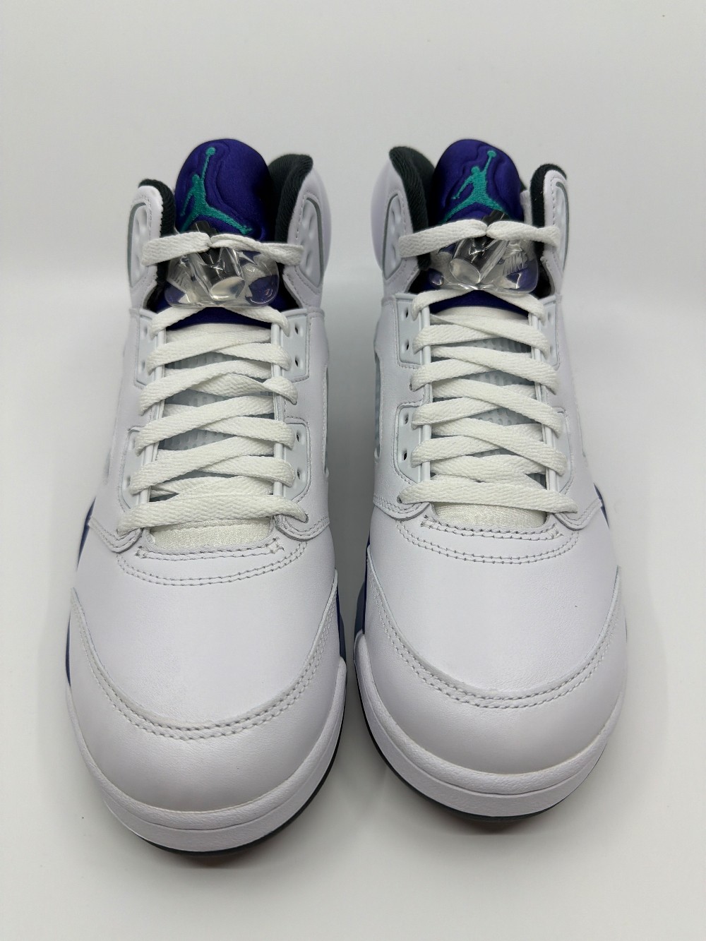AJ 5 - GRAPE (2025)