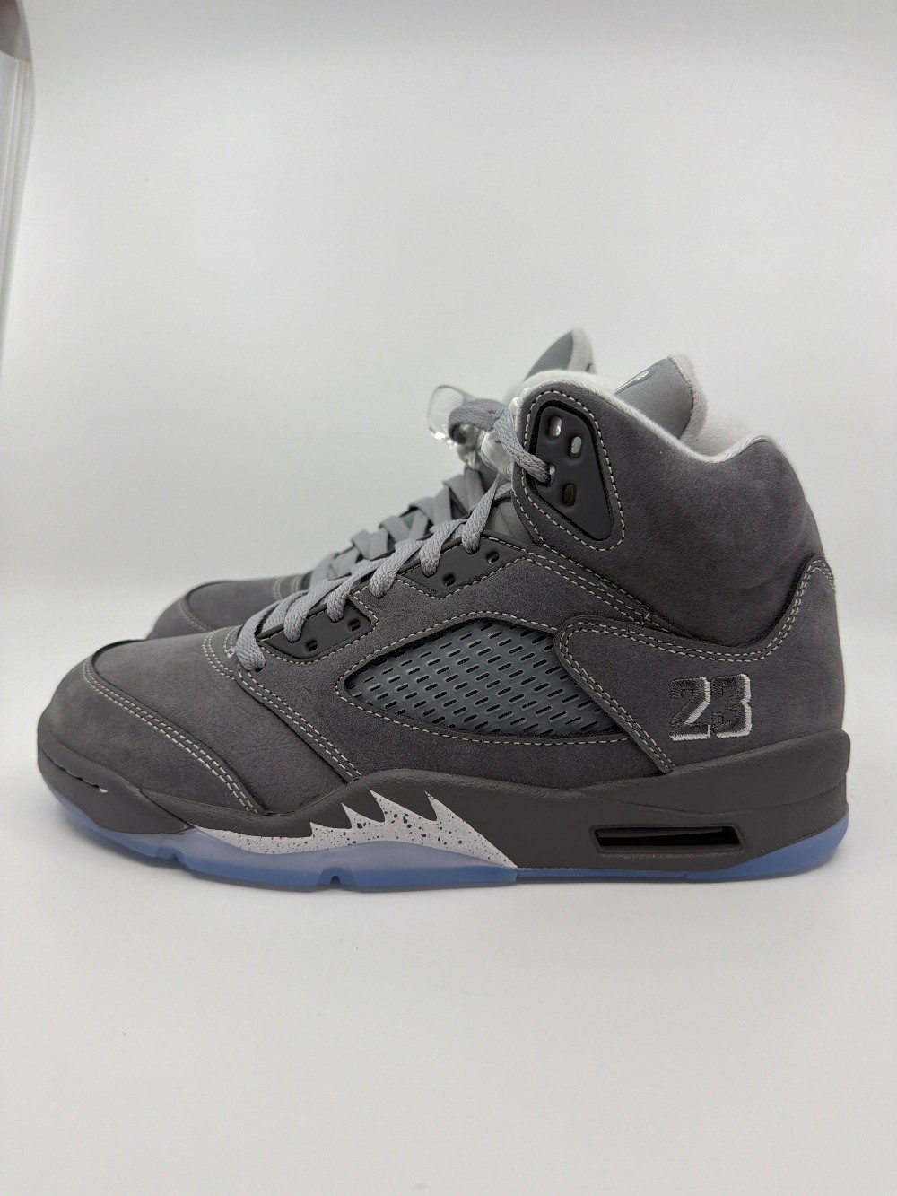 AJ 5 - WOLF GREY (2026)