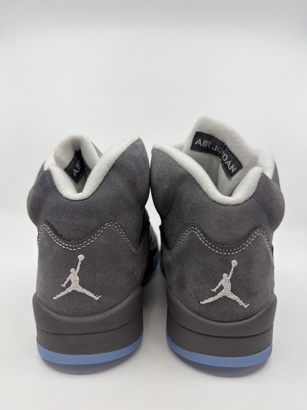 AJ 5 - WOLF GREY (2026)