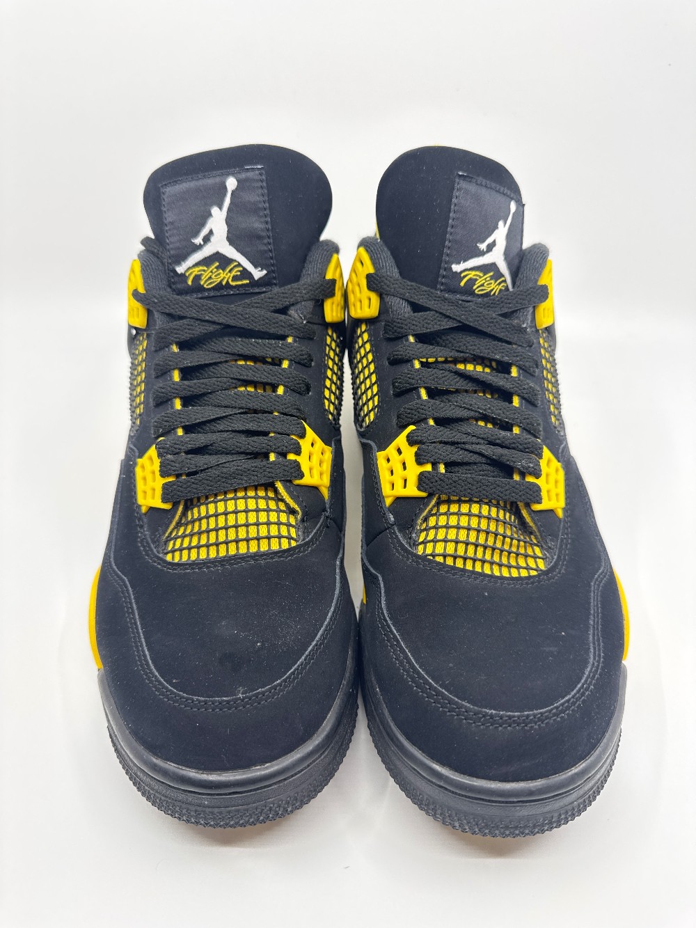 *USED* AJ 4 - THUNDER (2023)