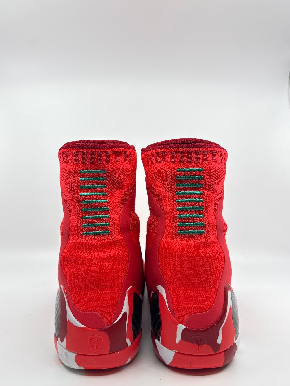 NIKE KOBE 9 ELITE PROTRO - CHRISTMAS (2024)