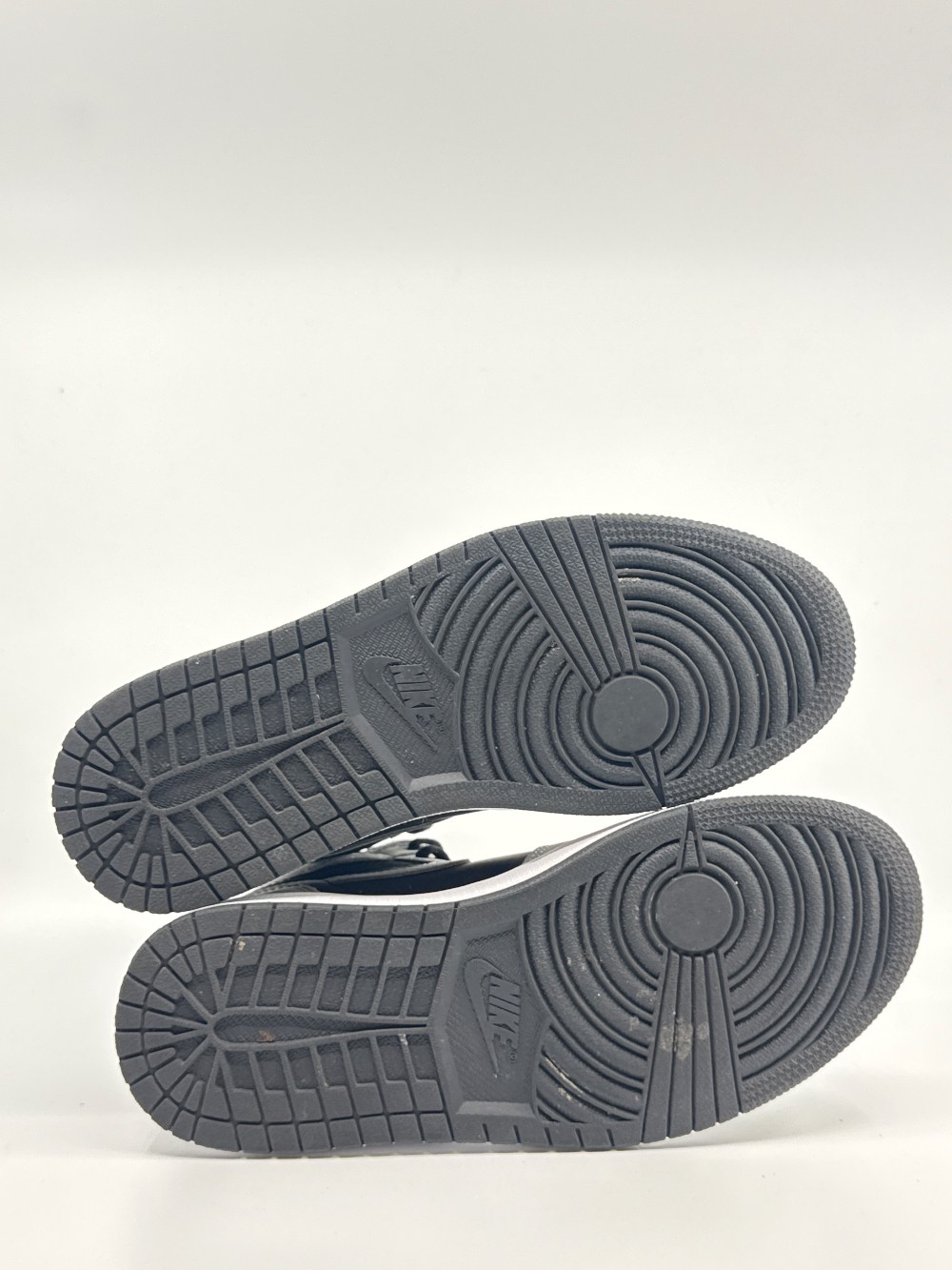 *USED* AJ 1 - SHADOW 2.0