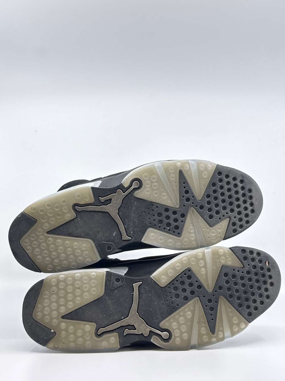 *USED* AJ 6 - CHROME
