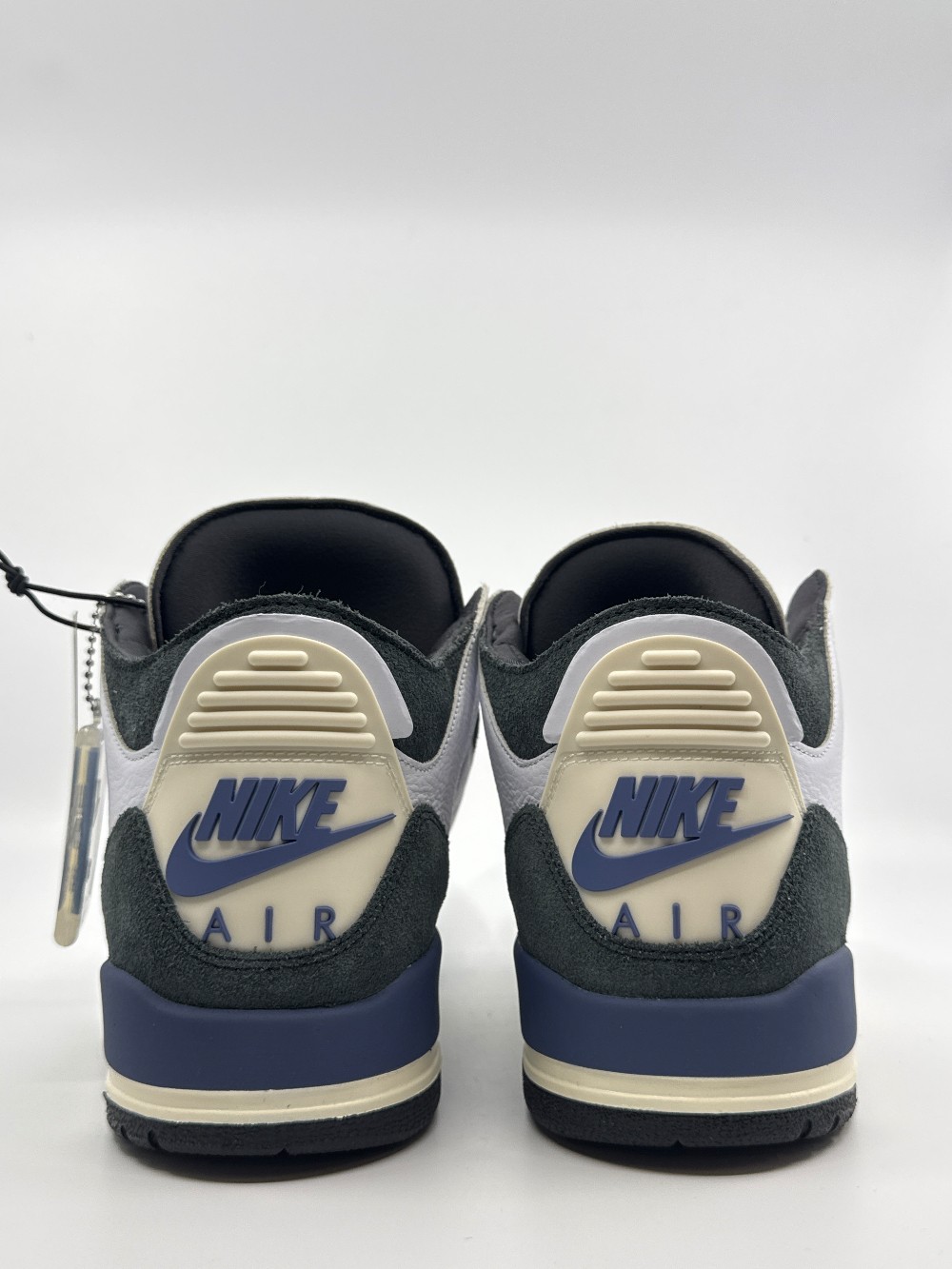 AJ 3 X A MA MANIERE - DIFFUSED BLUE