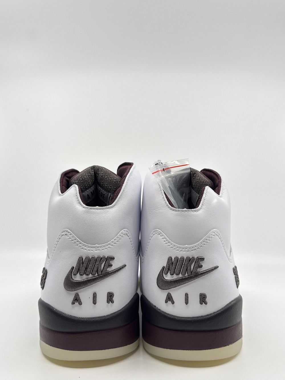 AJ 5 X A MA MANIERE - BLACK COLLECTIVE