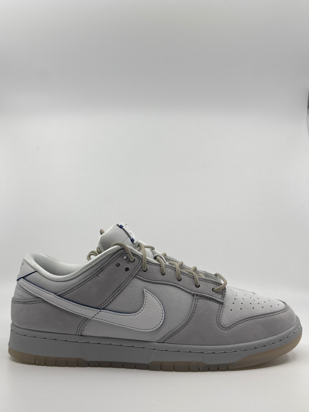 NIKE DUNK LOW - WOLF GREY PURE PLATINUM