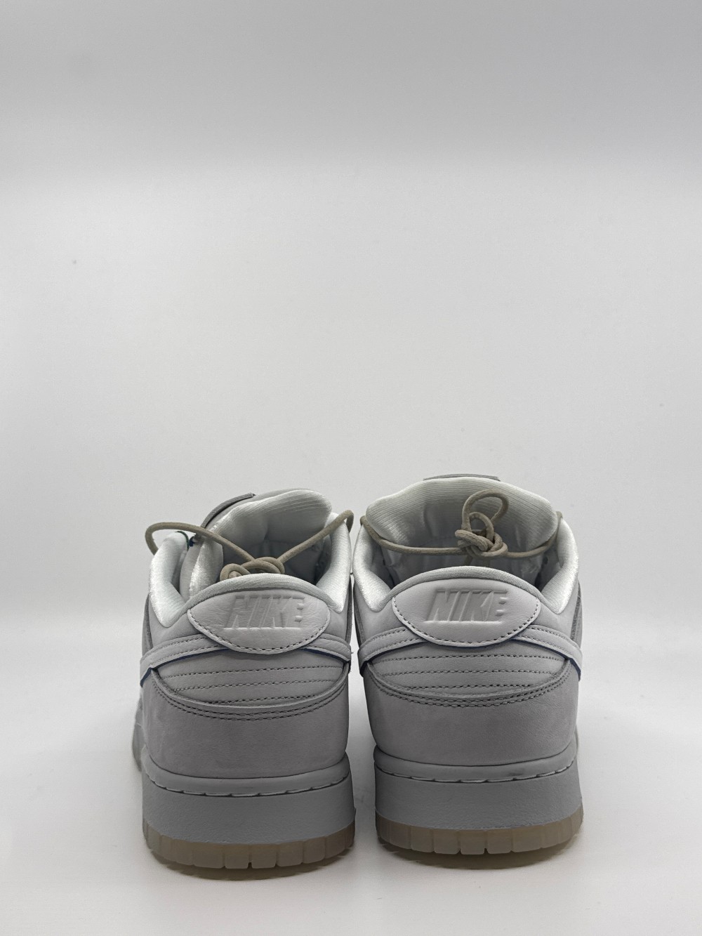 NIKE DUNK LOW - WOLF GREY PURE PLATINUM