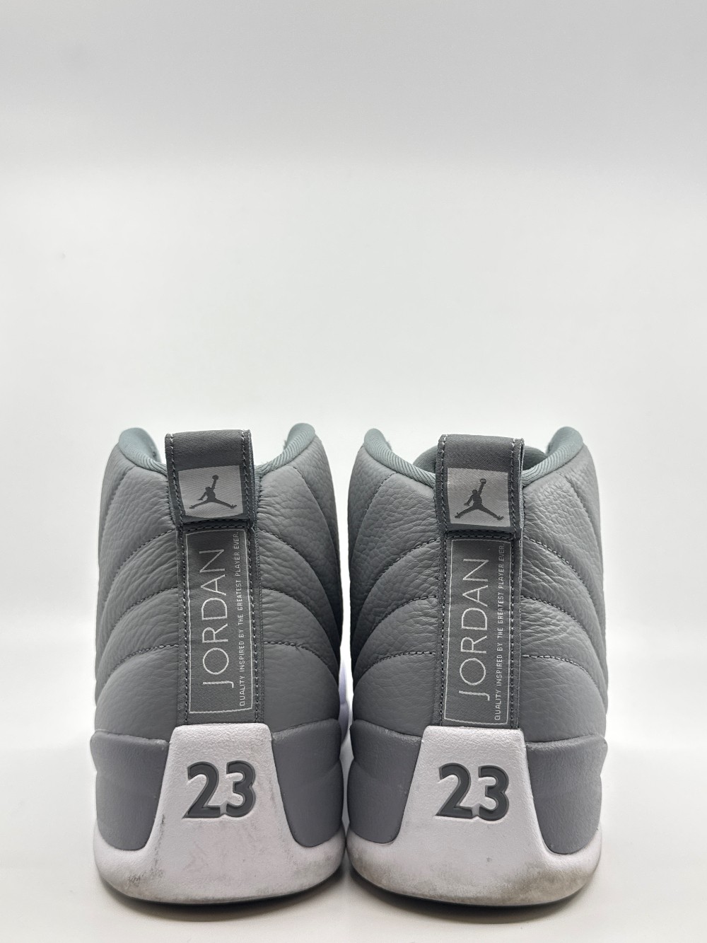 *USED* AJ 12 - STEALTH