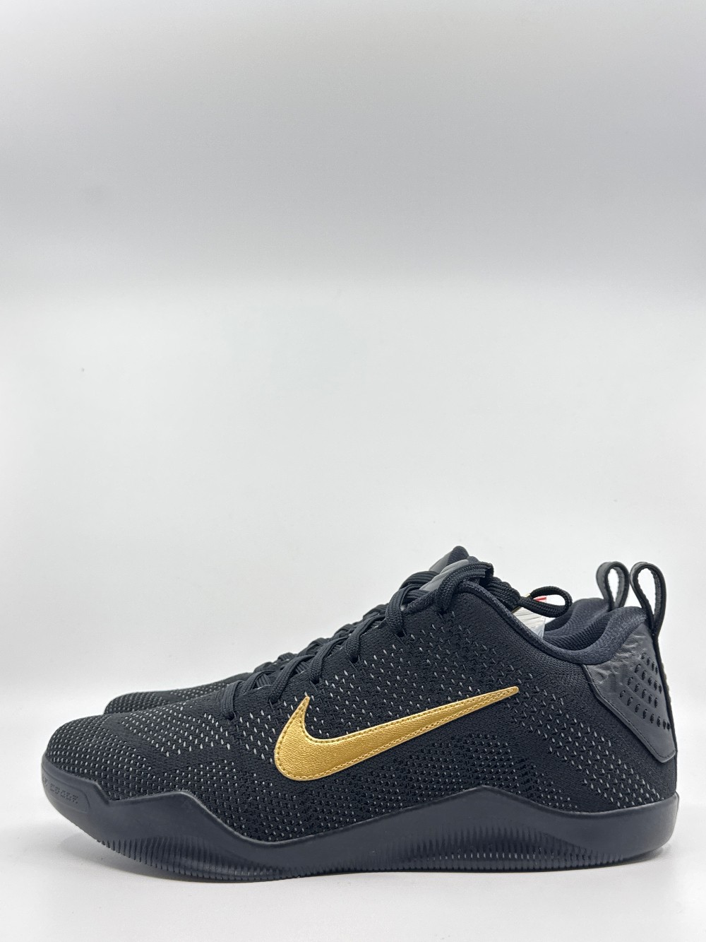 NIKE KOBE 11 ELITE LOW PROTRO - FADE TO BLACK (2026)