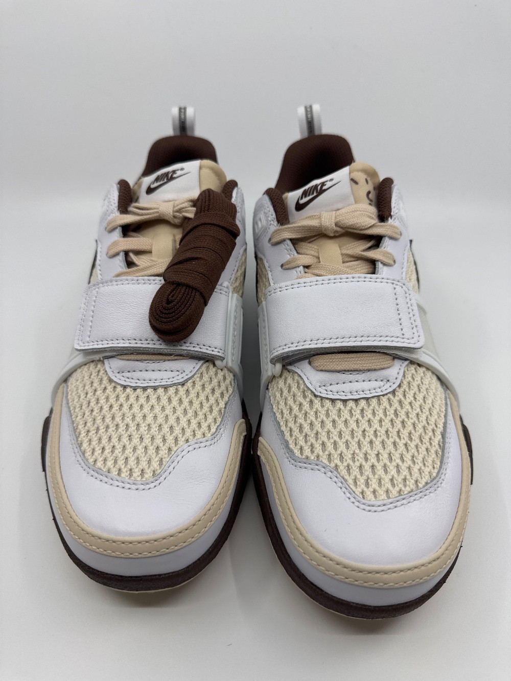 NIKE X TRAVIS SCOTT ZOOM FIELD JAXX - LIGHT CHOCOLATE