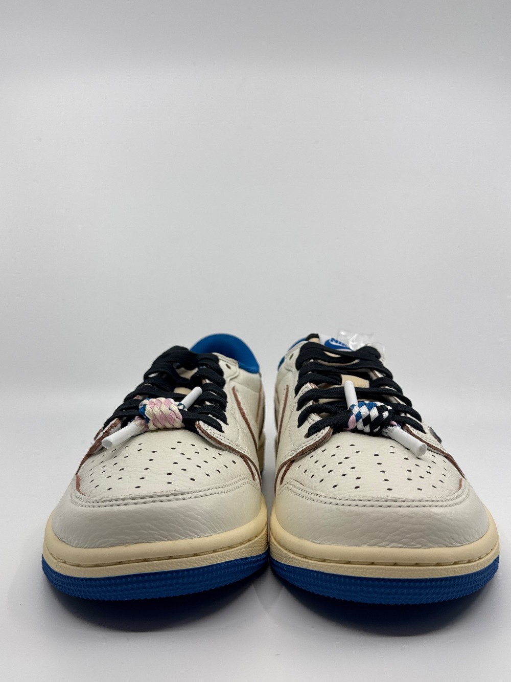 AJ 1 LOW X TRAVIS SCOTT X FRAGMENT - SAIL MILITARY BLUE