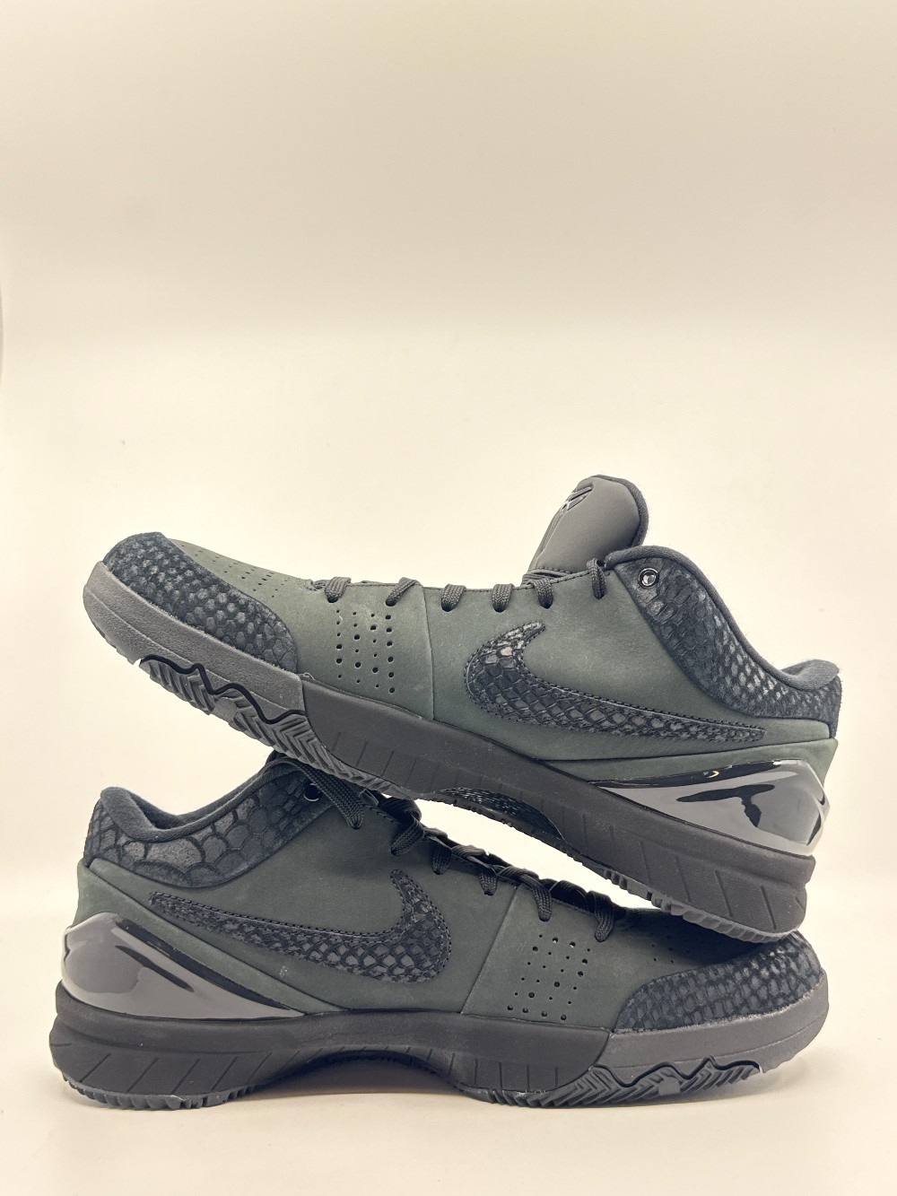 NIKE KOBE 4 PROTRO - GIFT OF MAMBA