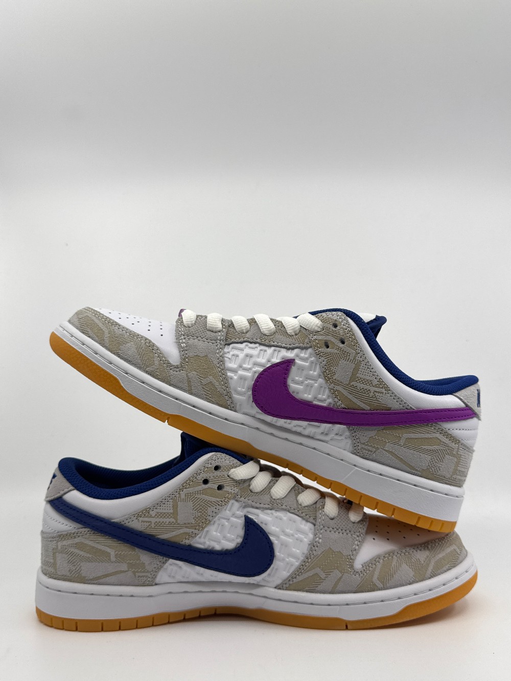 NIKE SB DUNK LOW - RAYSSA LEAL