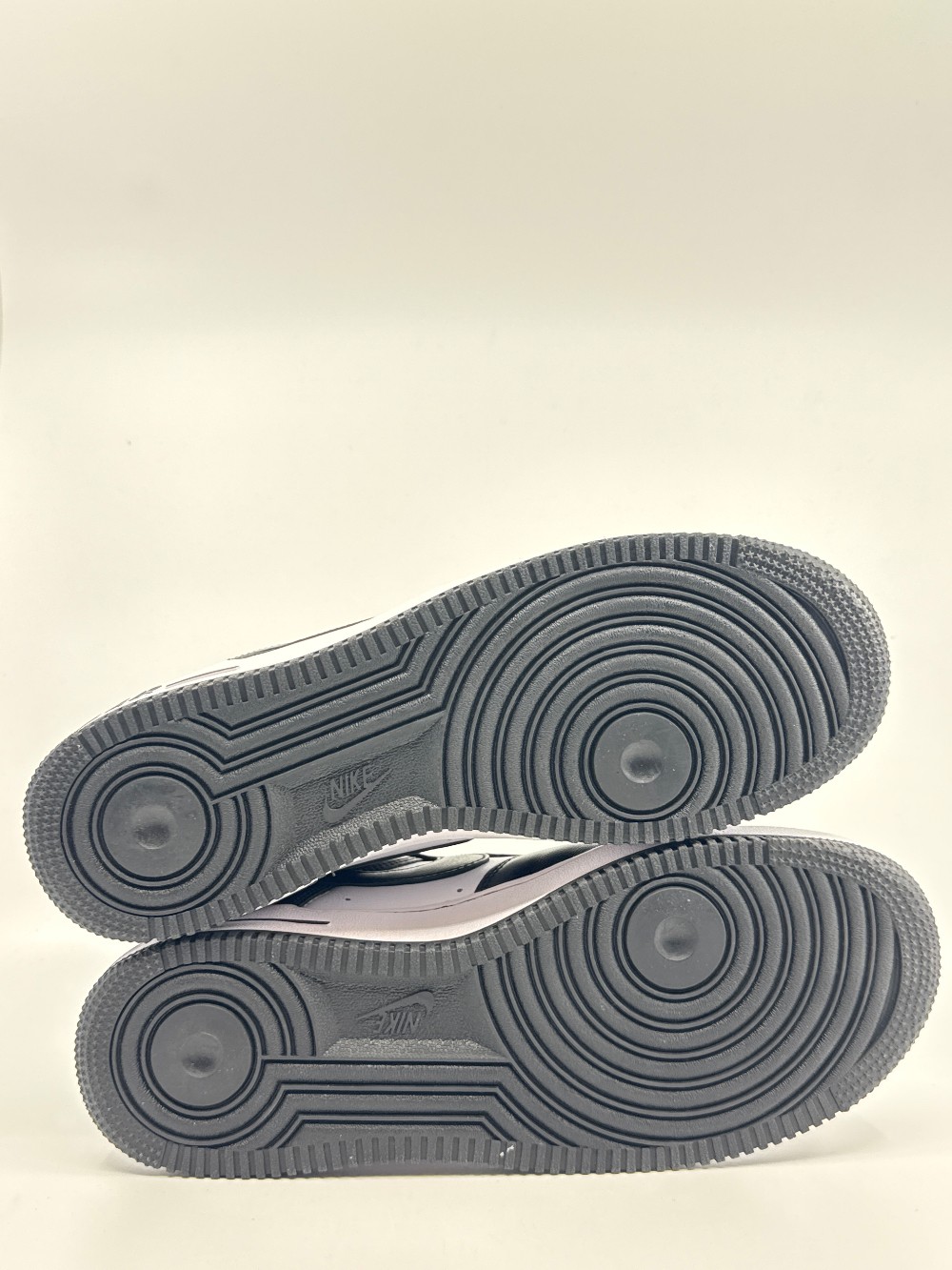 NIKE AIR FORCE 1 - TERROR SQUAD BLACKOUT
