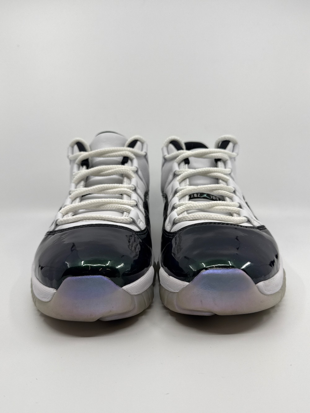 *VNDS* AJ 11 LOW - IRIDESCENT