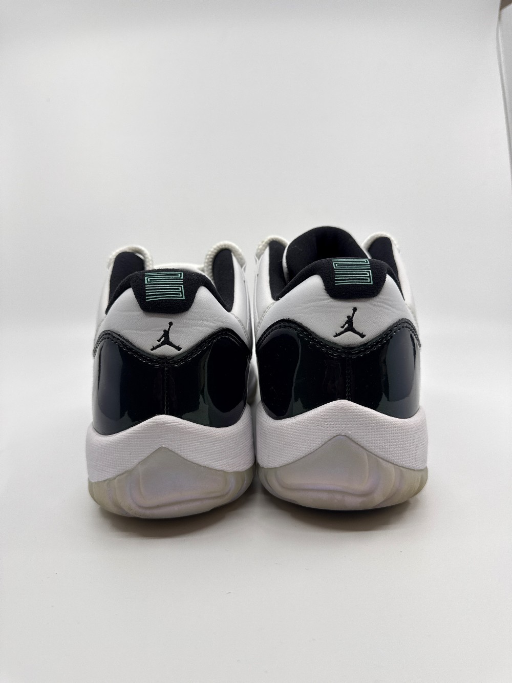 *VNDS* AJ 11 LOW - IRIDESCENT