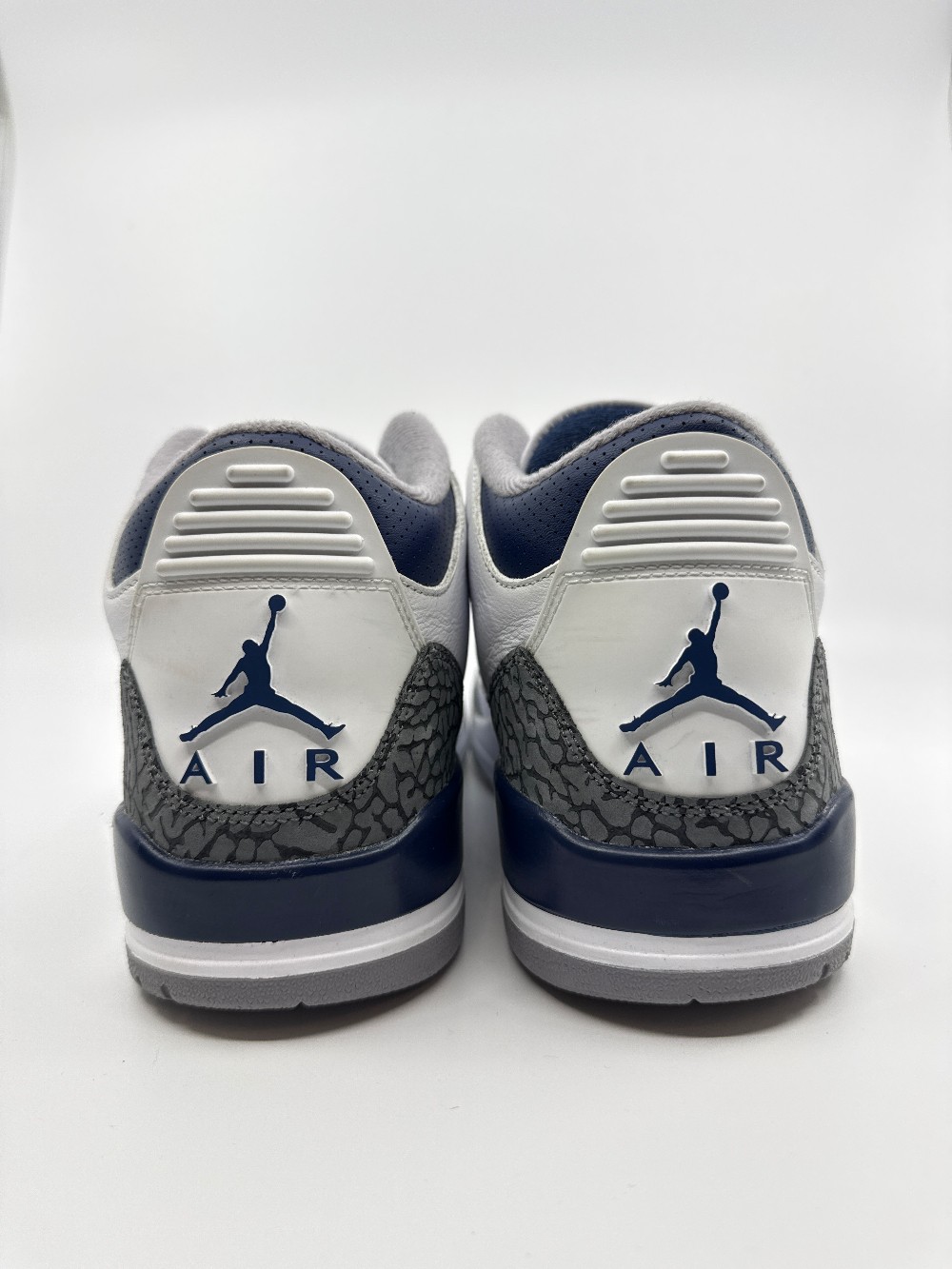 *USED* AJ 3 - MIDNIGHT NAVY