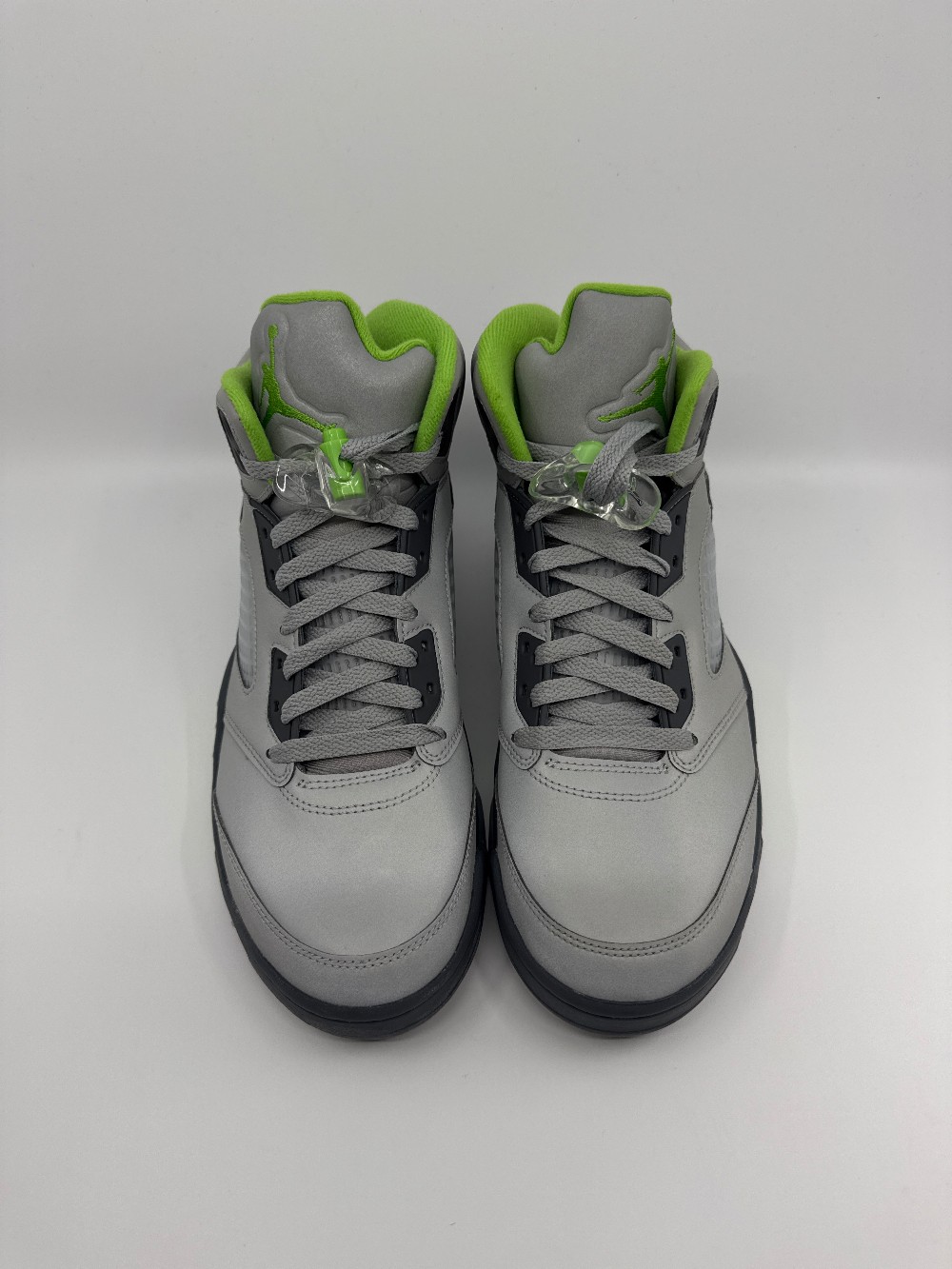 *USED* AJ 5 - GREEN BEAN (2022)
