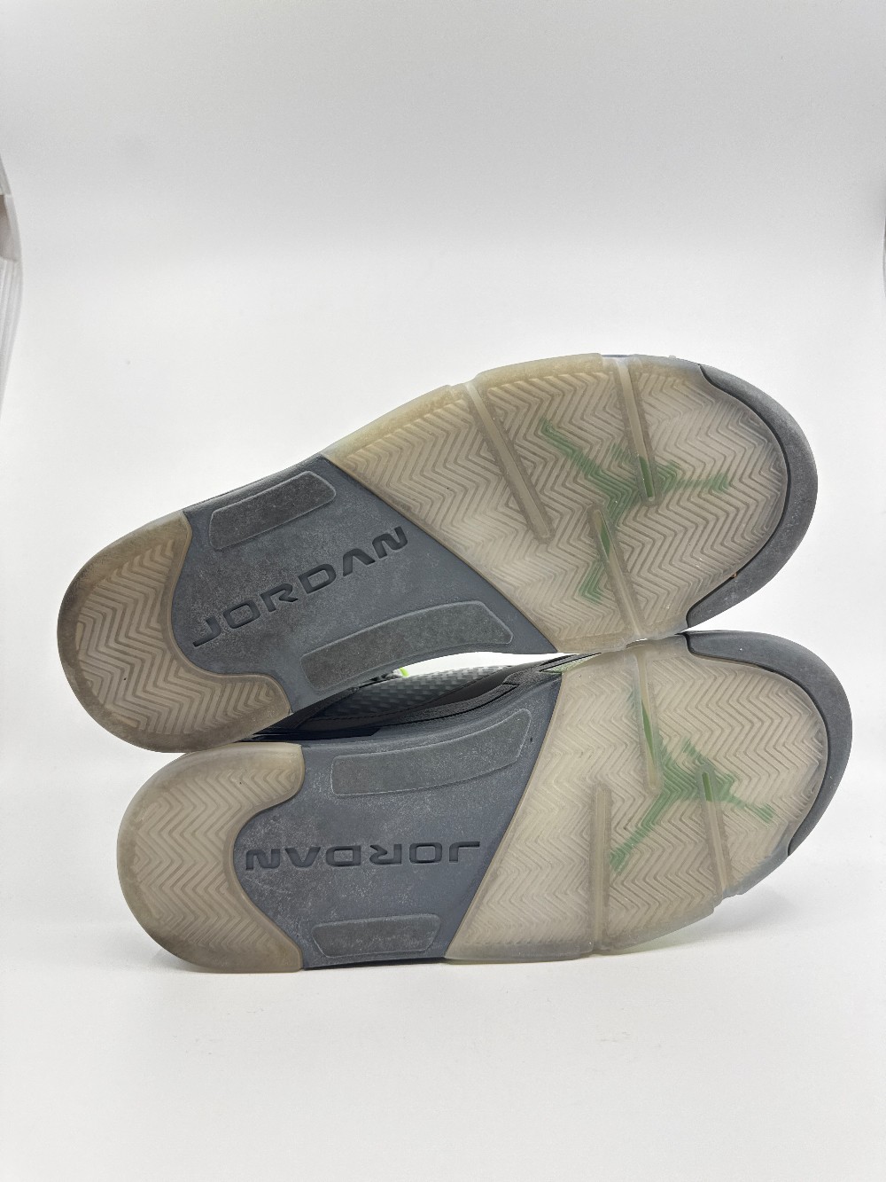 *USED* AJ 5 - GREEN BEAN (2022)