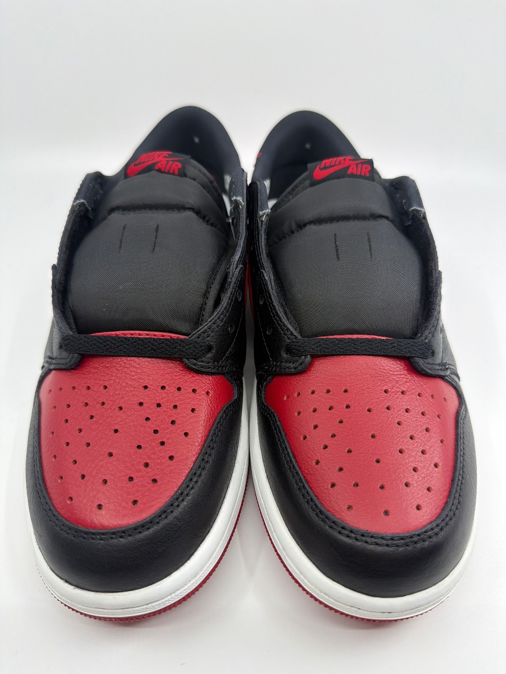 AJ 1 OG - BANNED