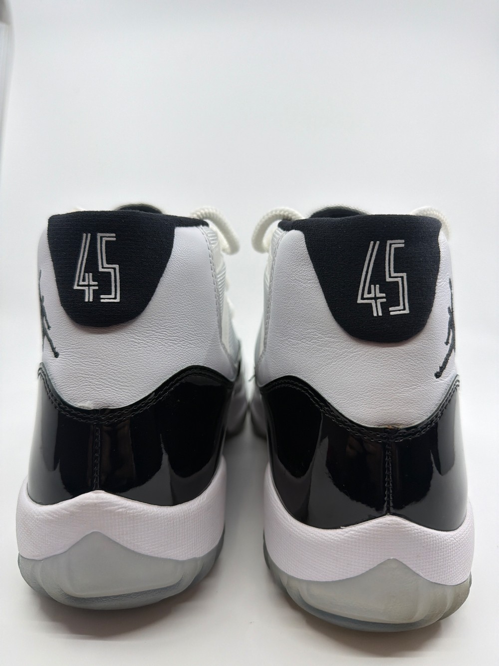 *USED* AJ 11 - CONCORD (2018)