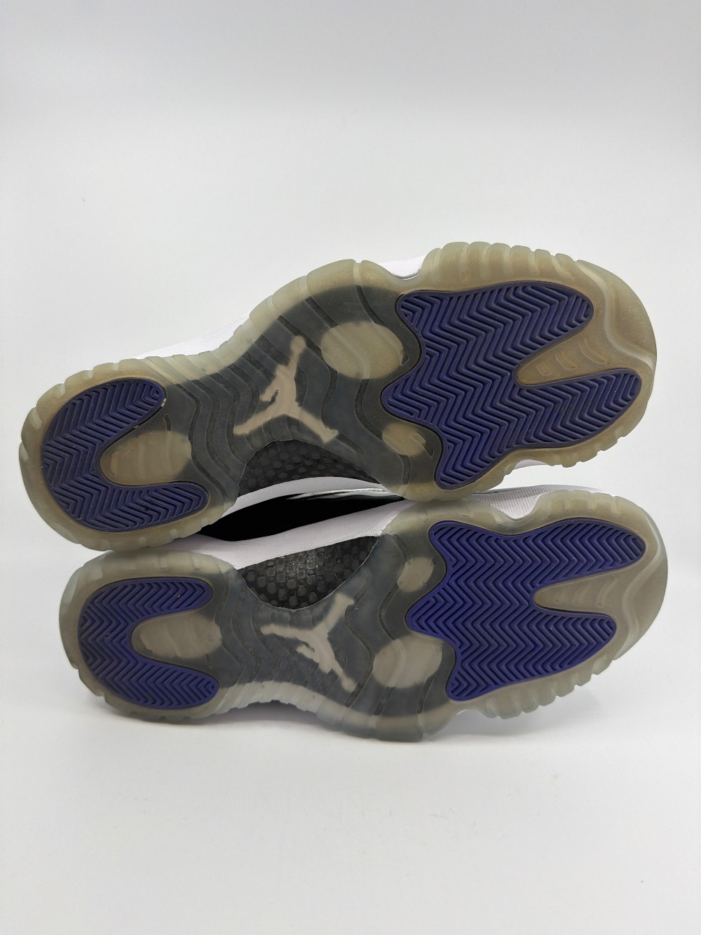 *USED* AJ 11 - CONCORD (2018)
