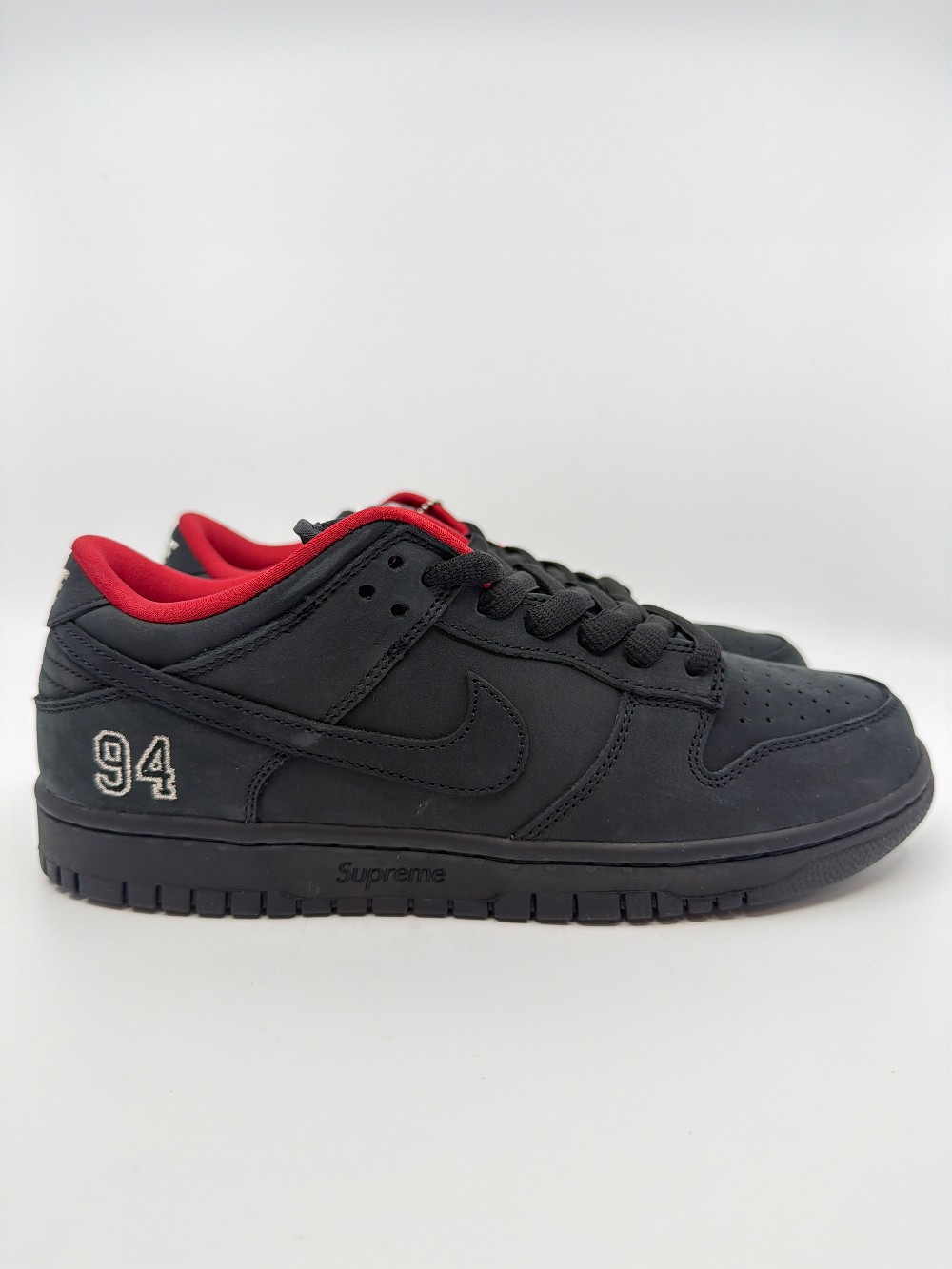 NIKE SB DUNK X SUPREME 94 - BLACK