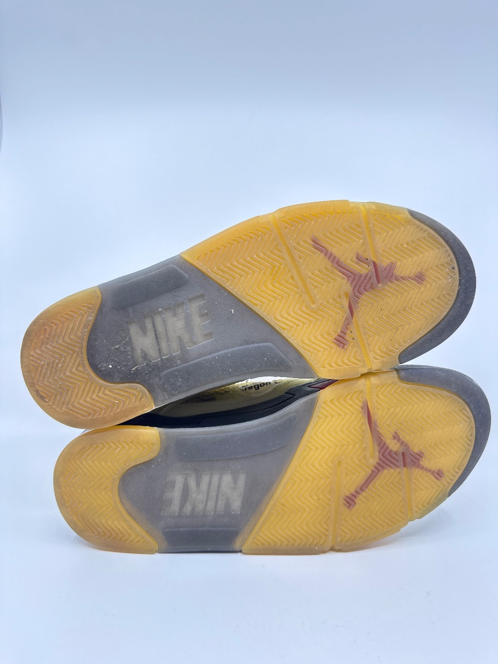 *USED* AJ 5 X OFF-WHITE - SAIL