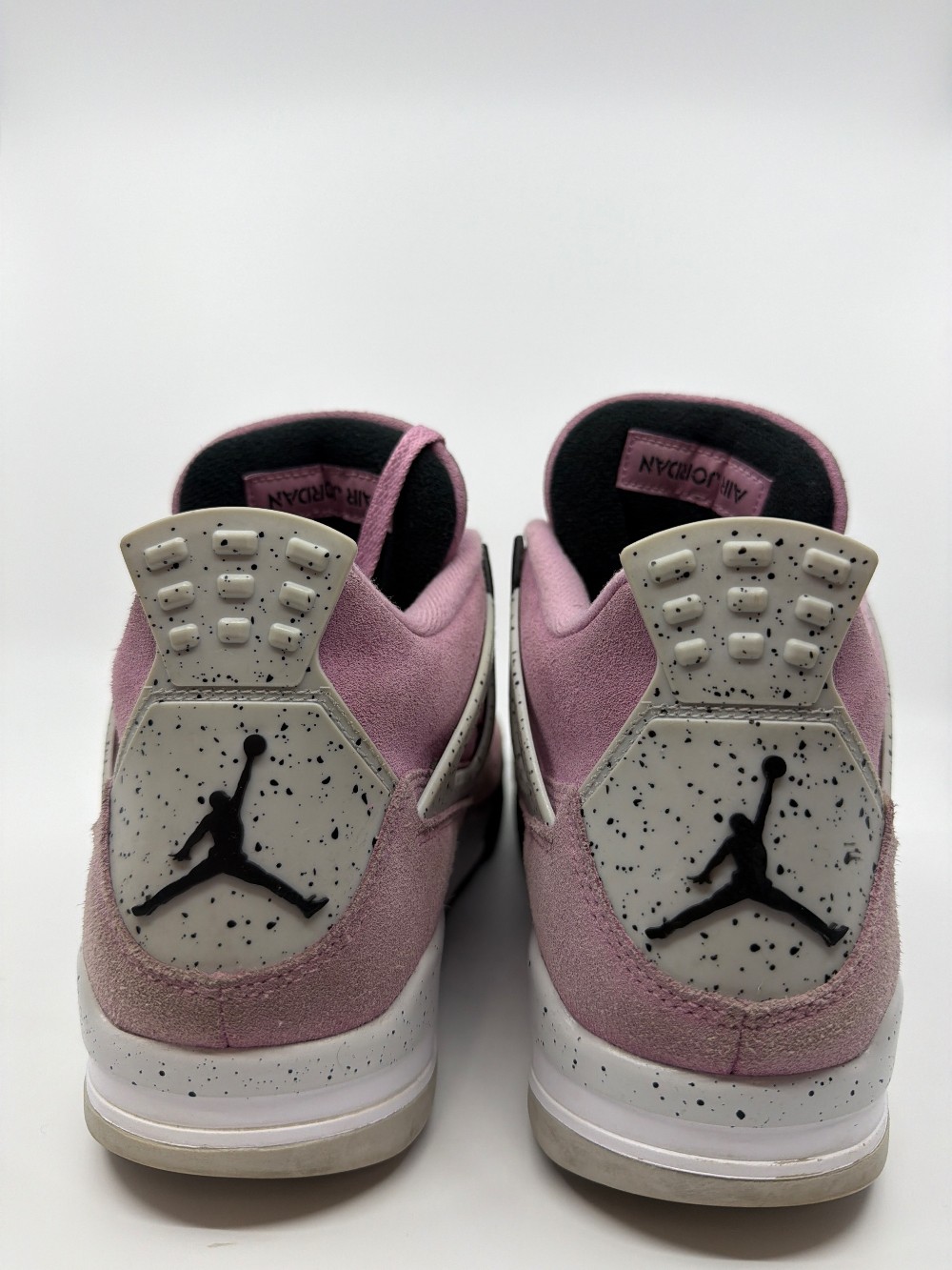 *USED/NO BOX* AJ 4 (W) - ORCHID